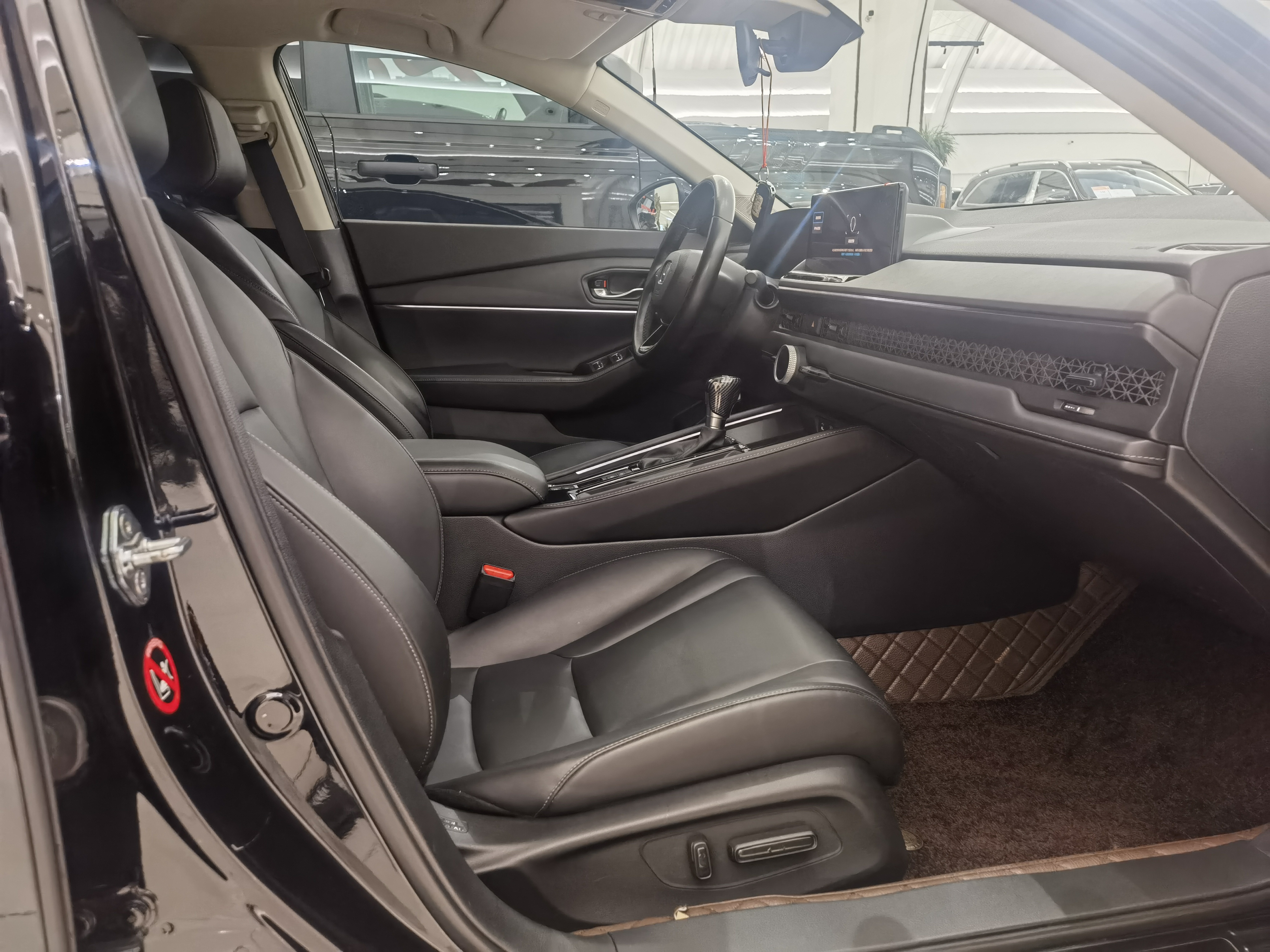 Honda Accord 2023 #16 Honda Accord 2023 car image #16