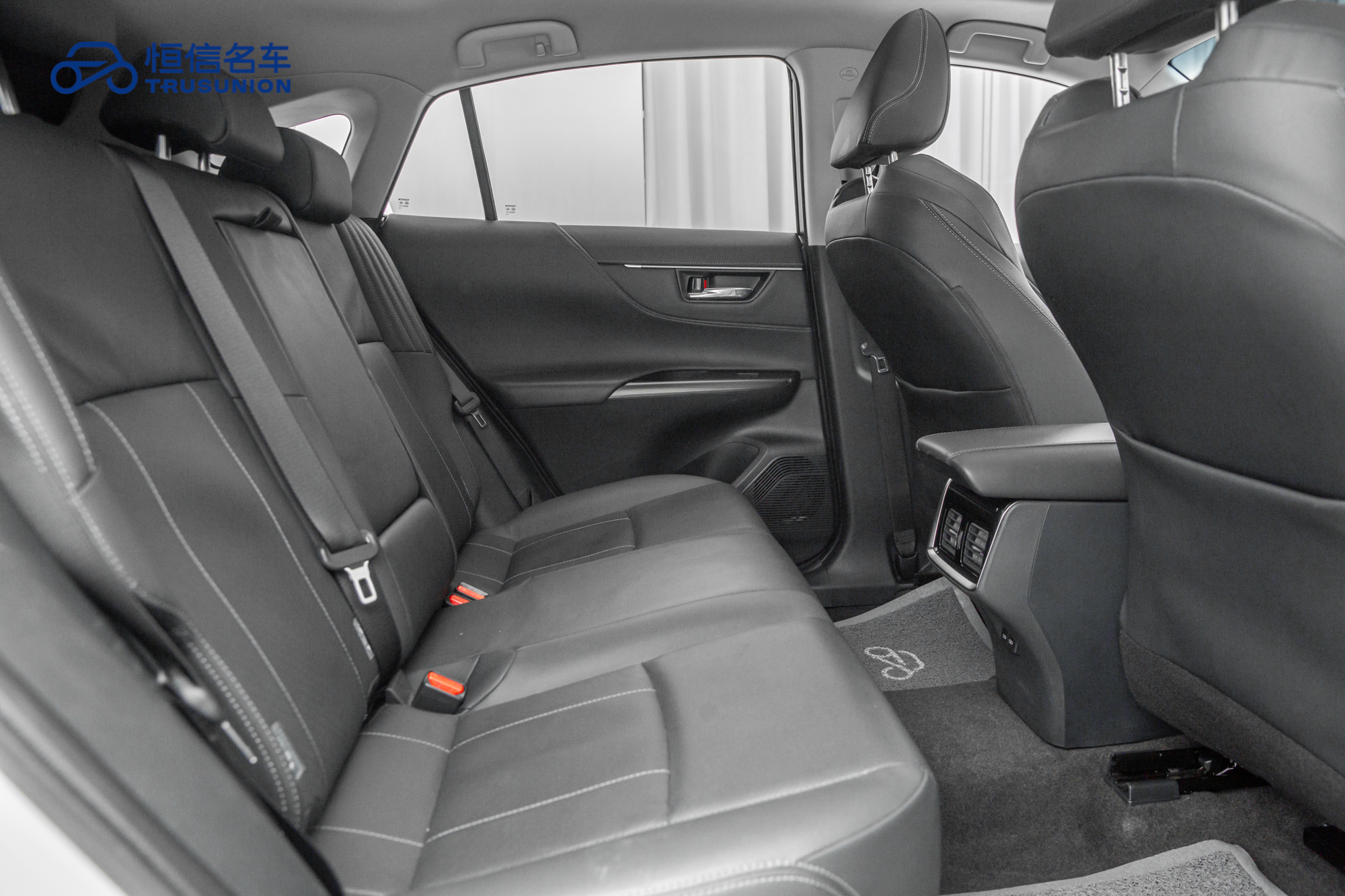 Toyota Harrier 2024 immagine di auto #16