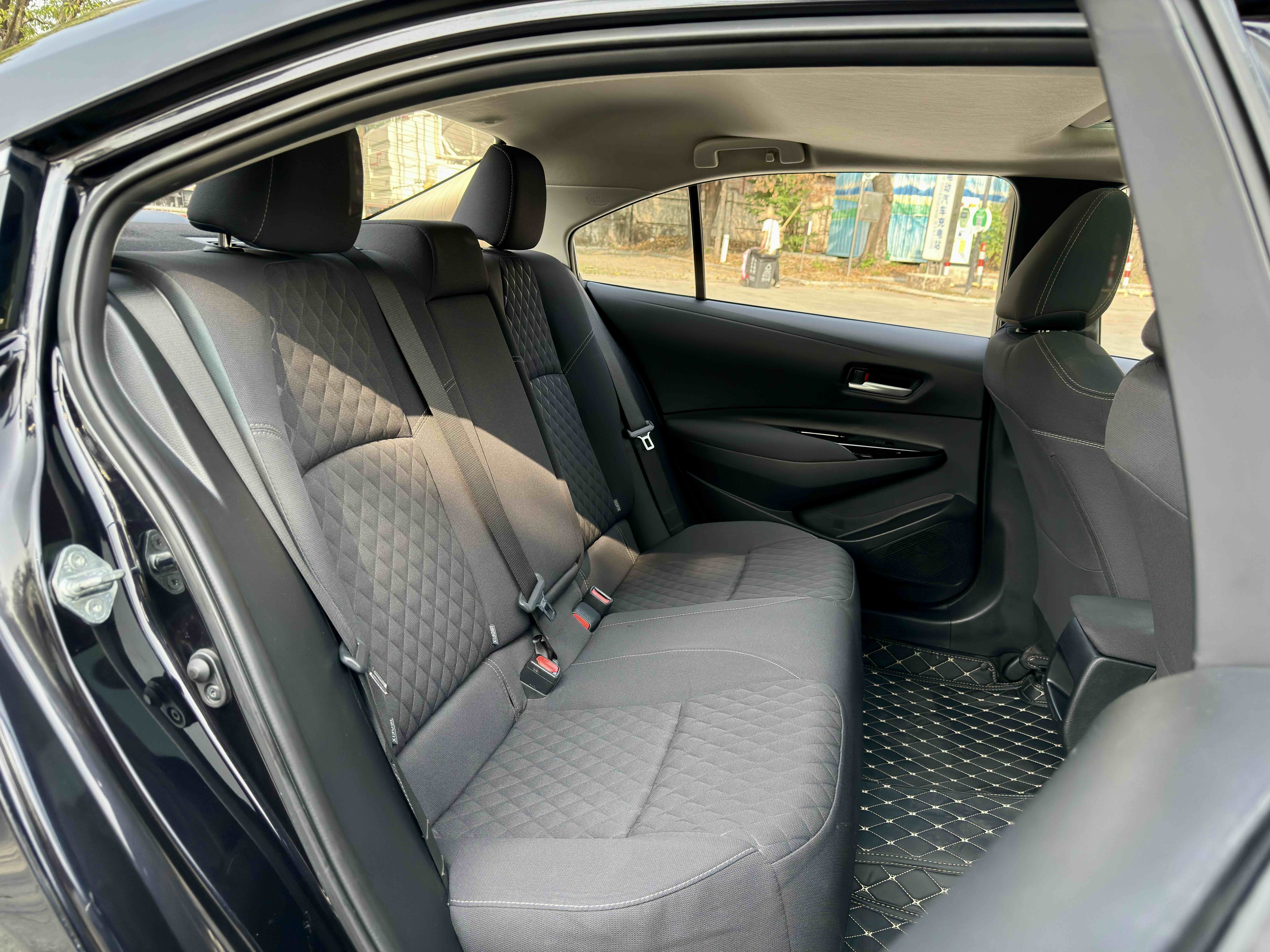 Toyota Allion 2023 immagine di auto #16