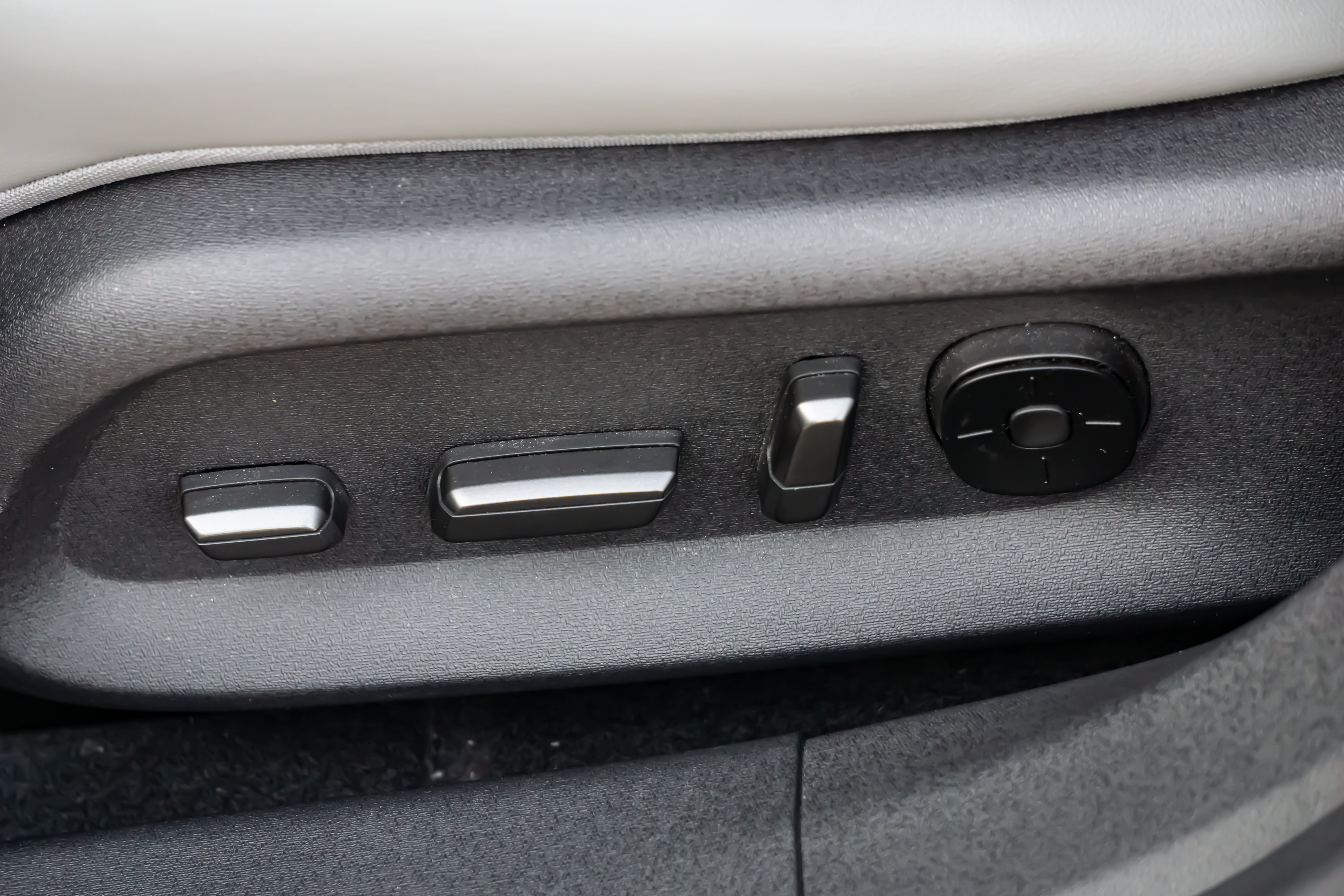 NIO ET5T 2023 изображение автомобиля #16