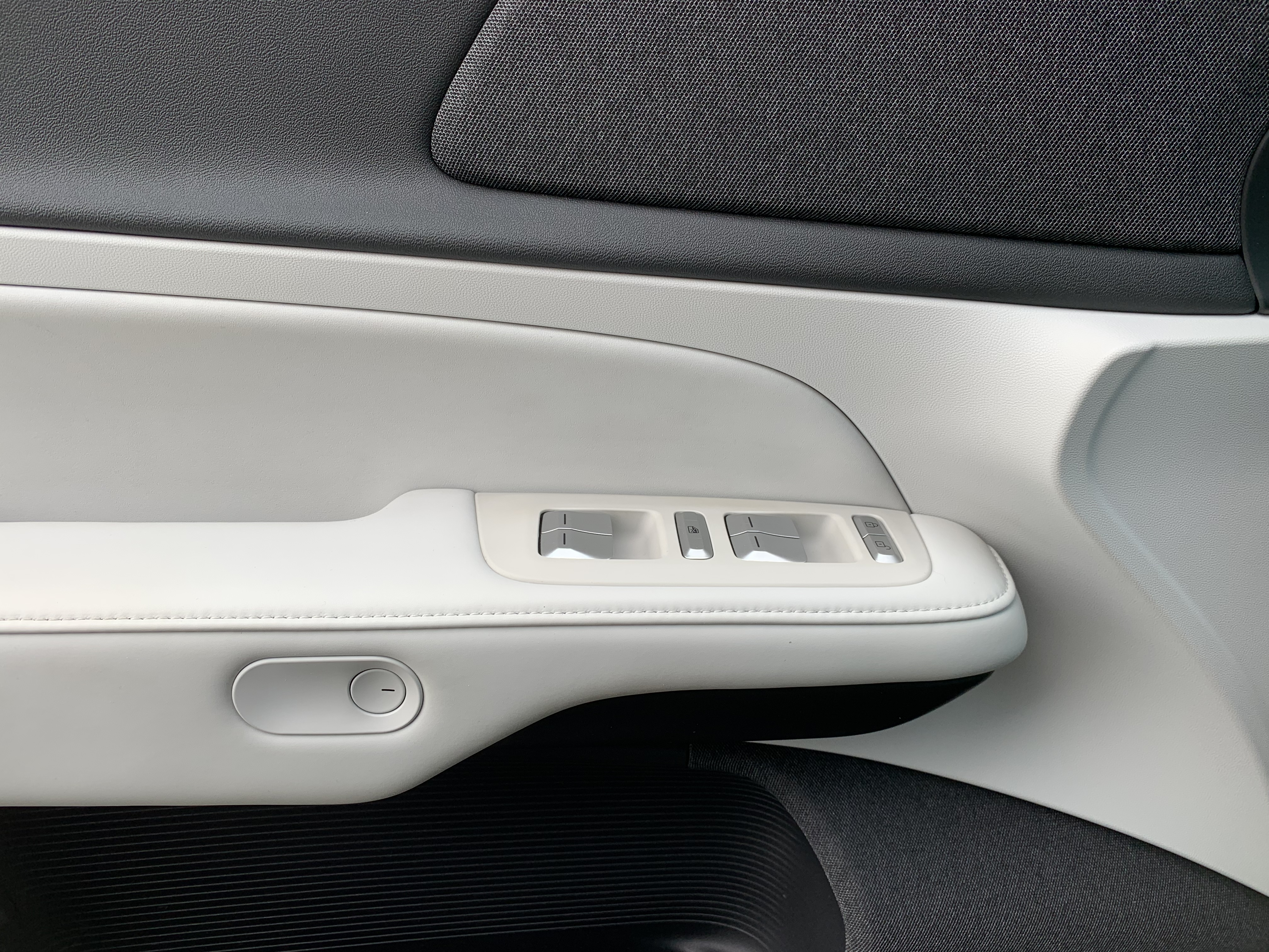 Xpeng G6 2024 immagine di auto #16