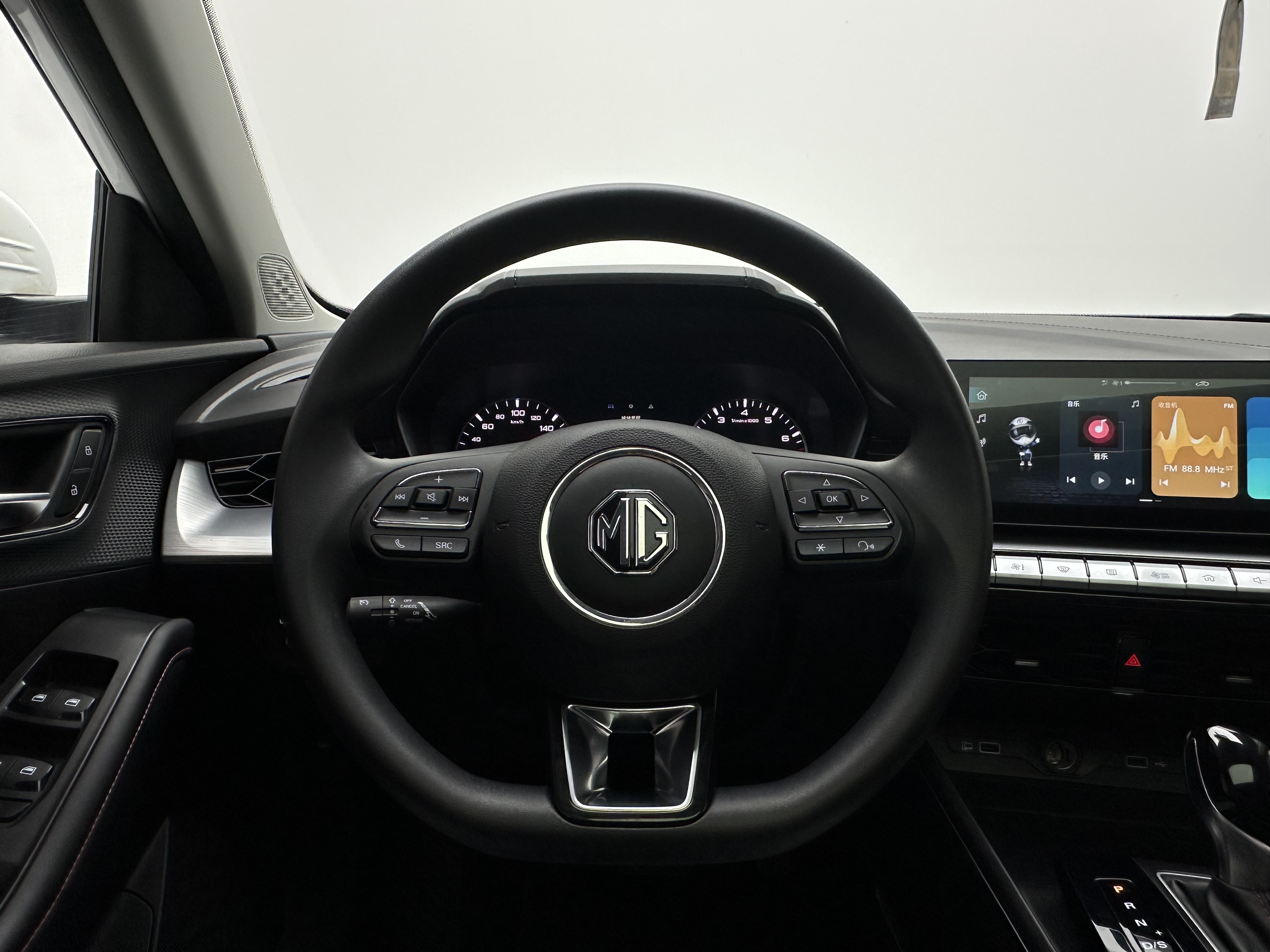 5 2024 car image #16