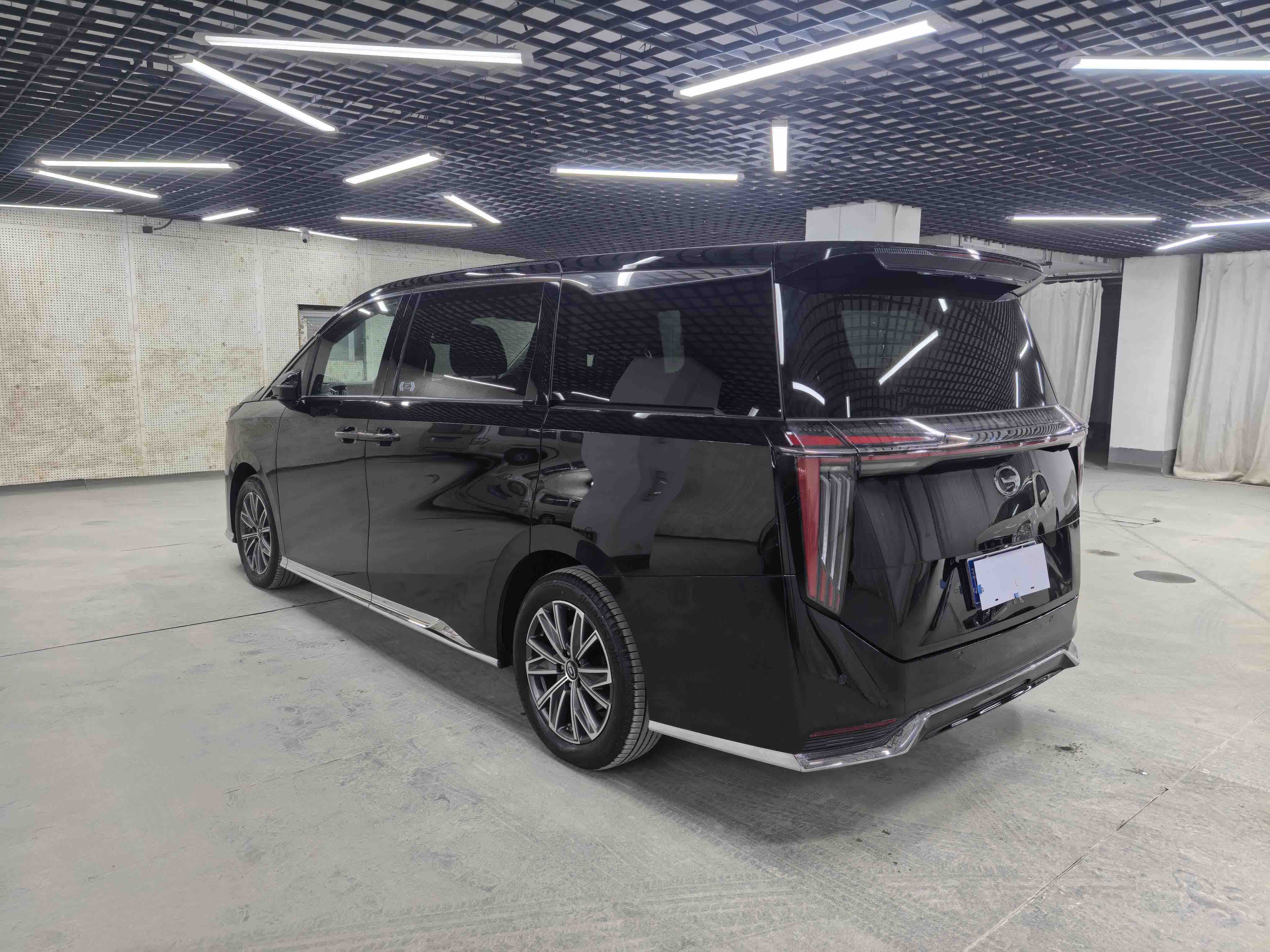 广汽传祺 传祺M8 2025 汽车图片 #16