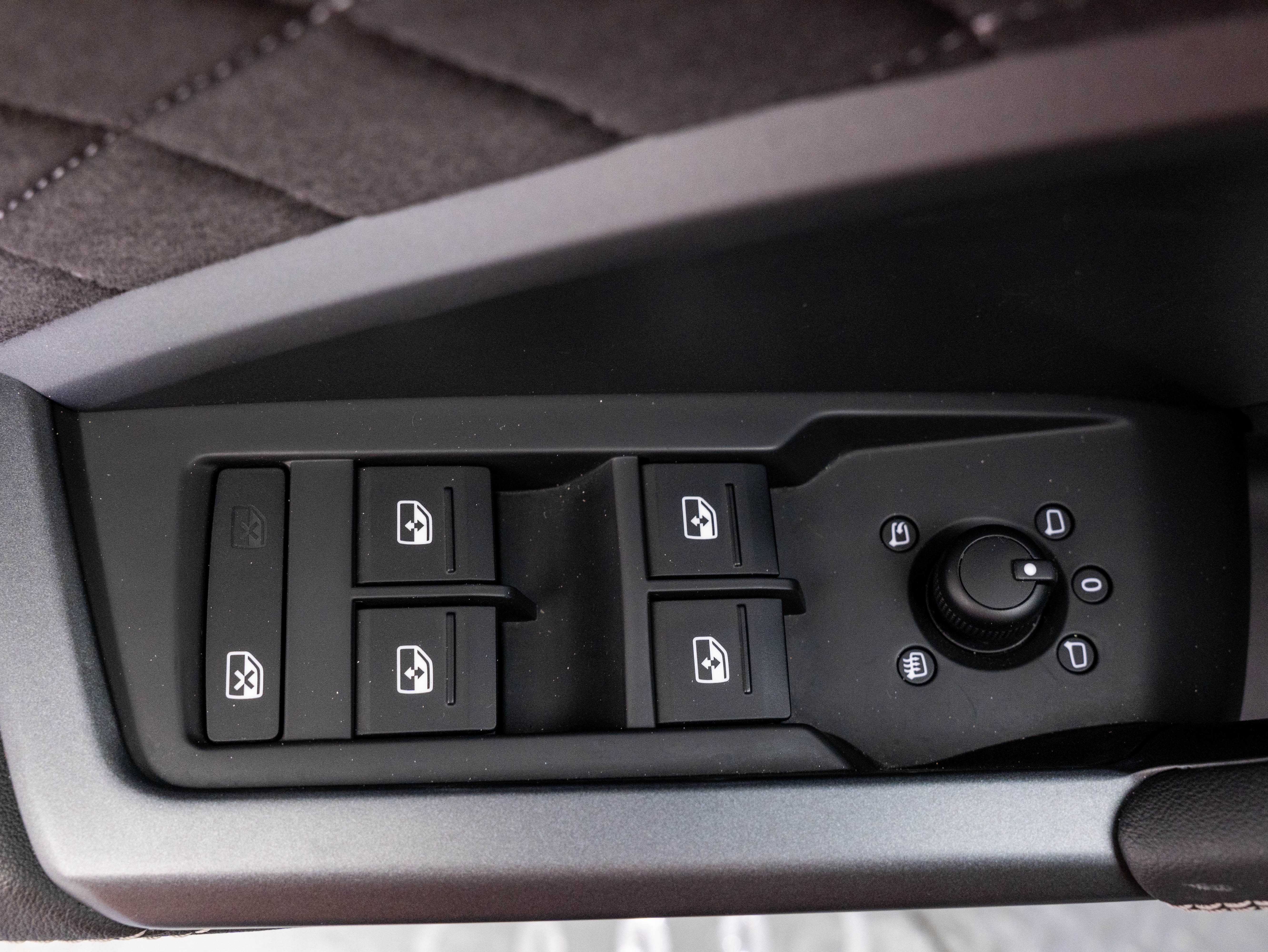 Audi Q3 Sportback 2024 #16 Audi Q3 Sportback 2024 car image #16