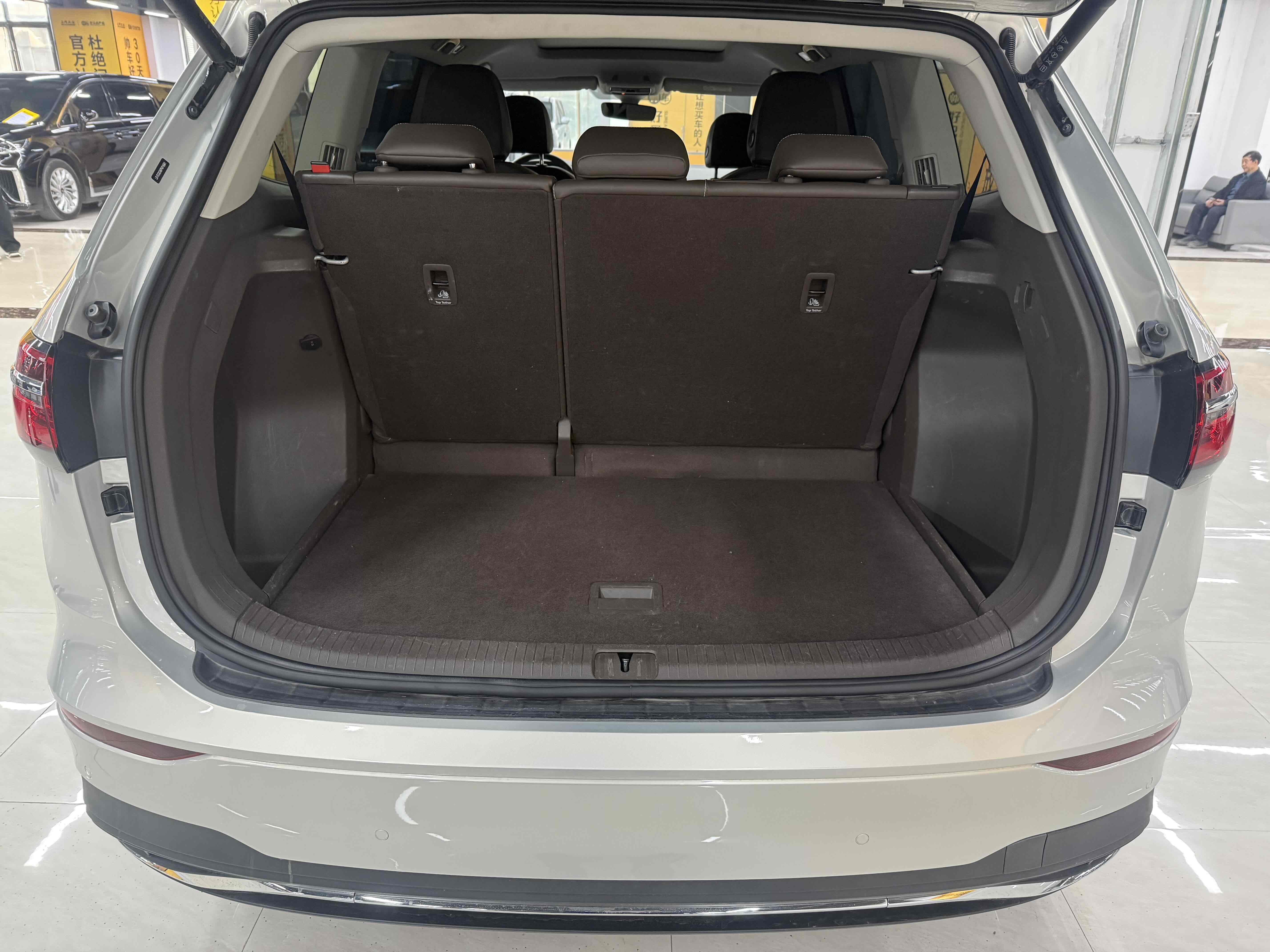 Volkswagen Viloran 2023 #16 Volkswagen Viloran 2023 immagine di auto #16