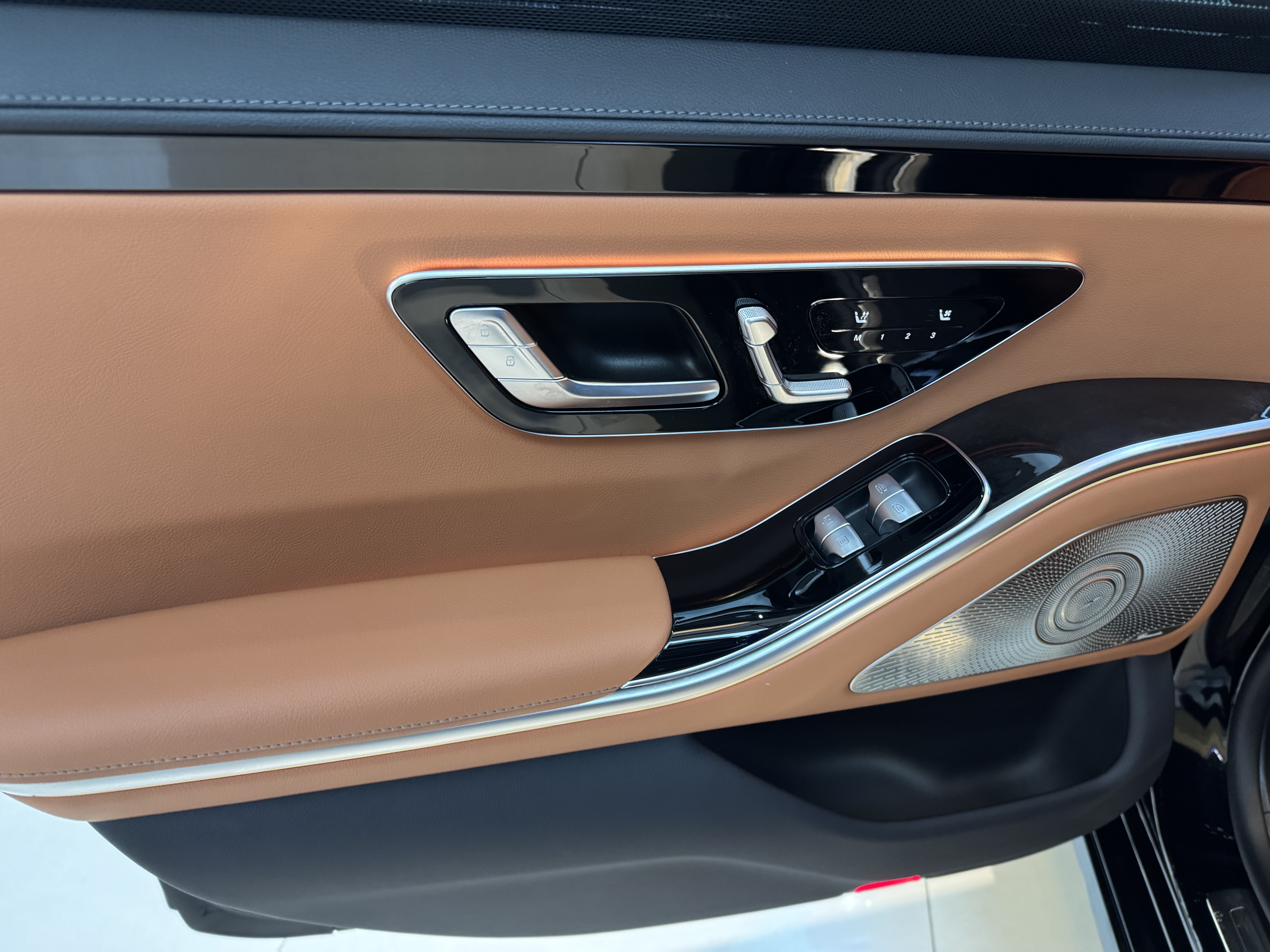 Mercedes-Benz S Class New Energy 2023 image de voiture #16