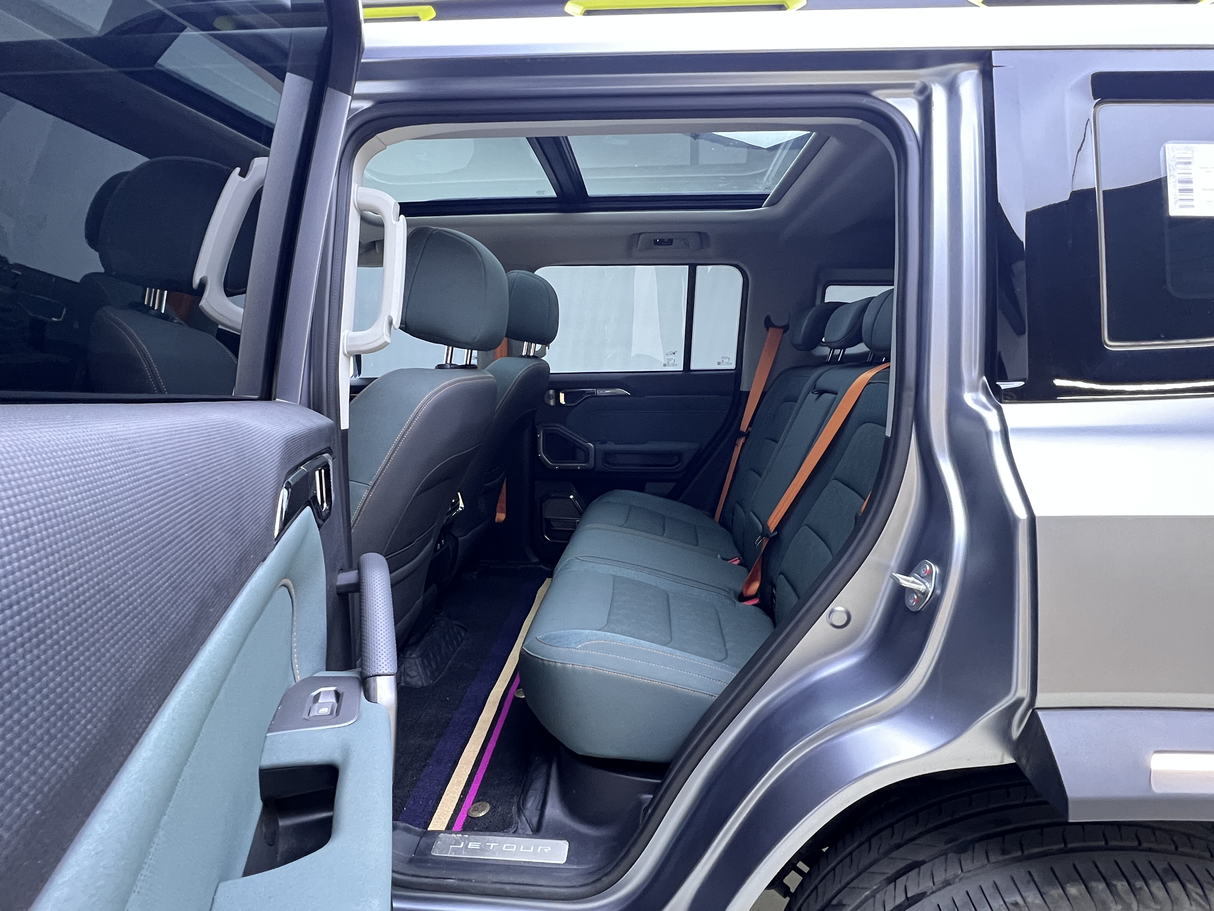 Jetour Traveller 2023 car image #16