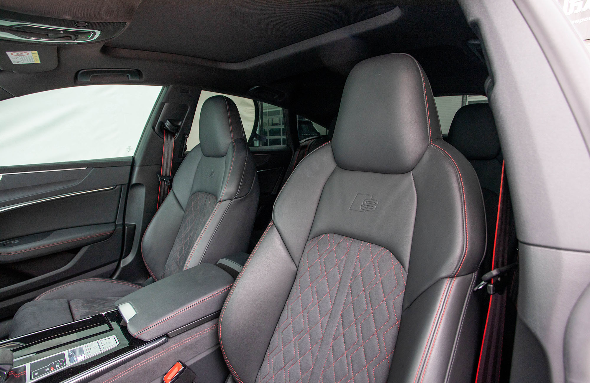 Audi S7 2024 immagine di auto #16