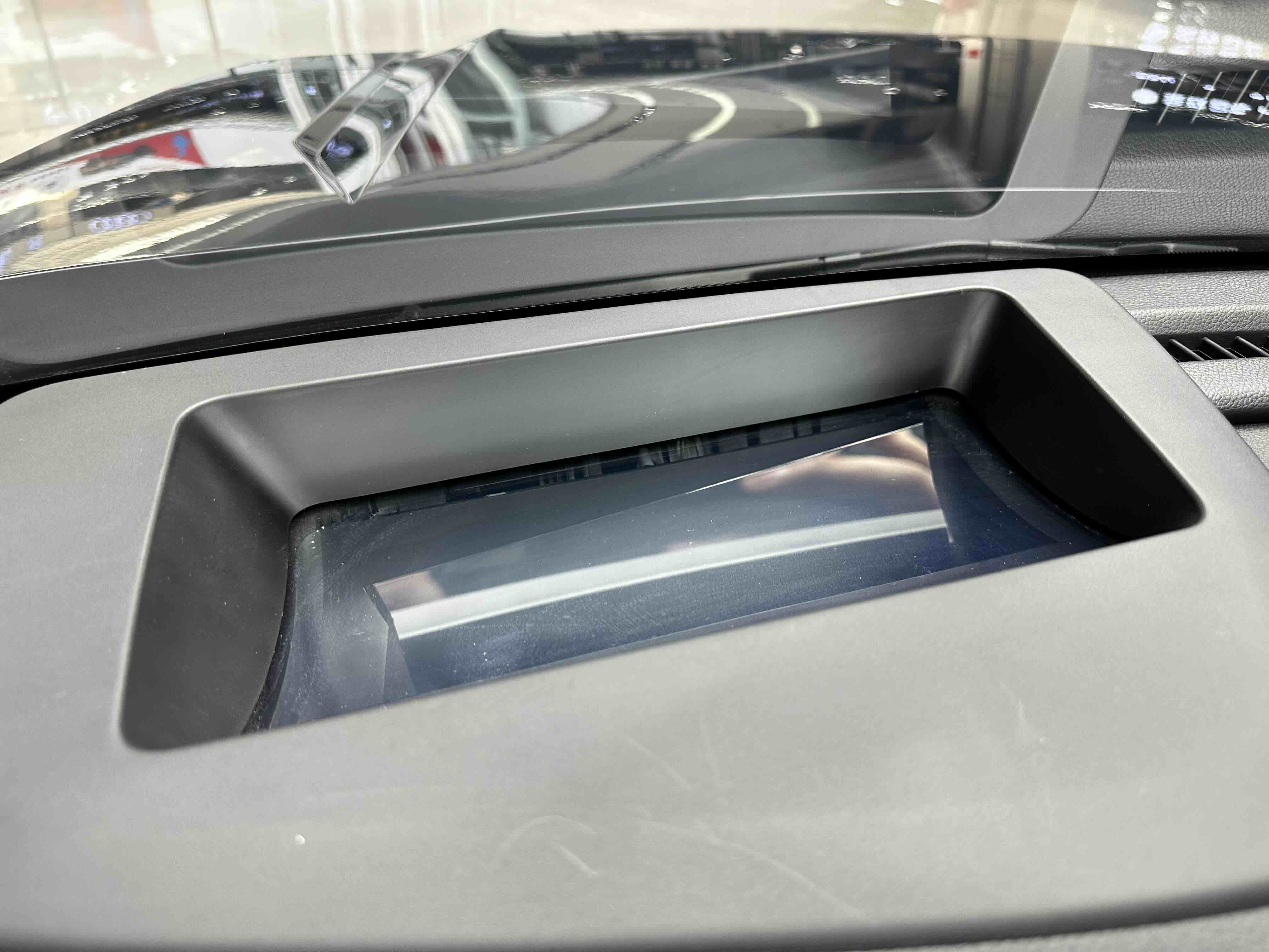 GAC Trumpchi ES9 2023 car image #16