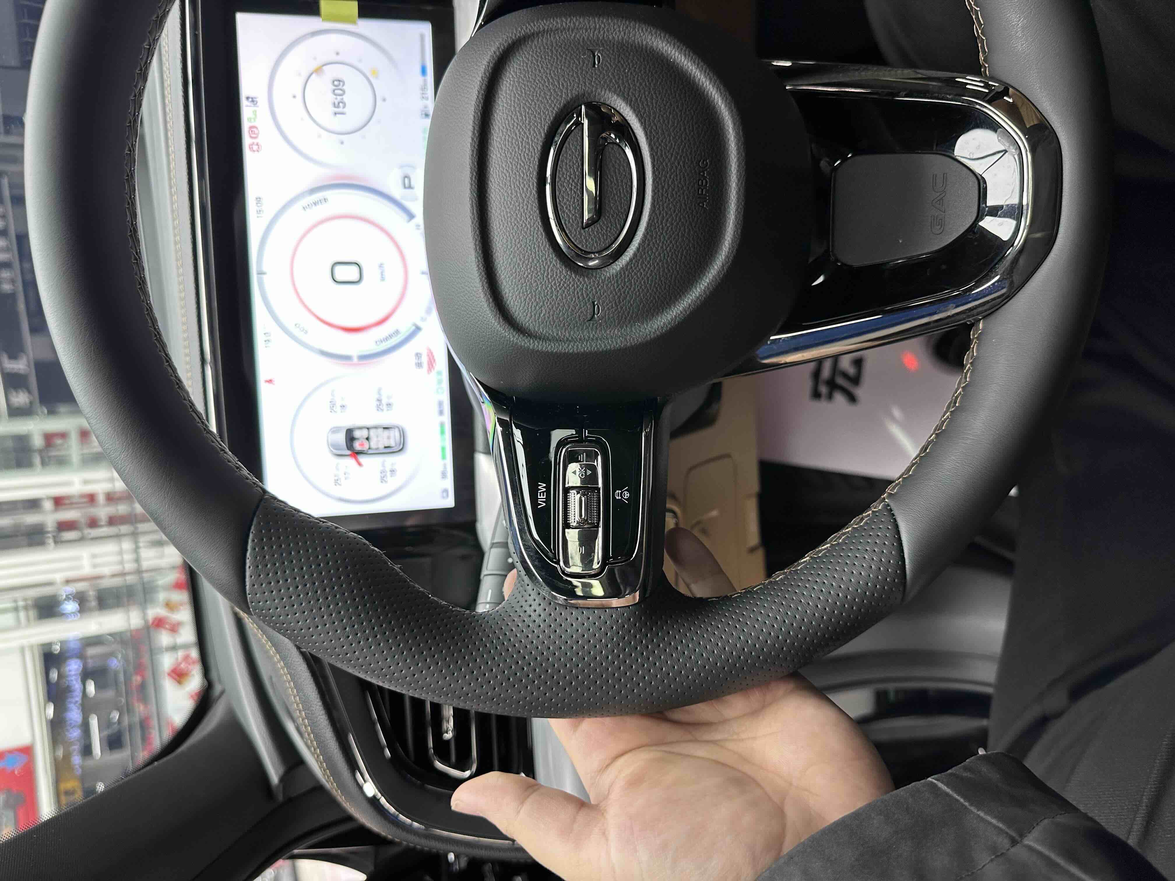 GAC Trumpchi ES9 2024 car image #16