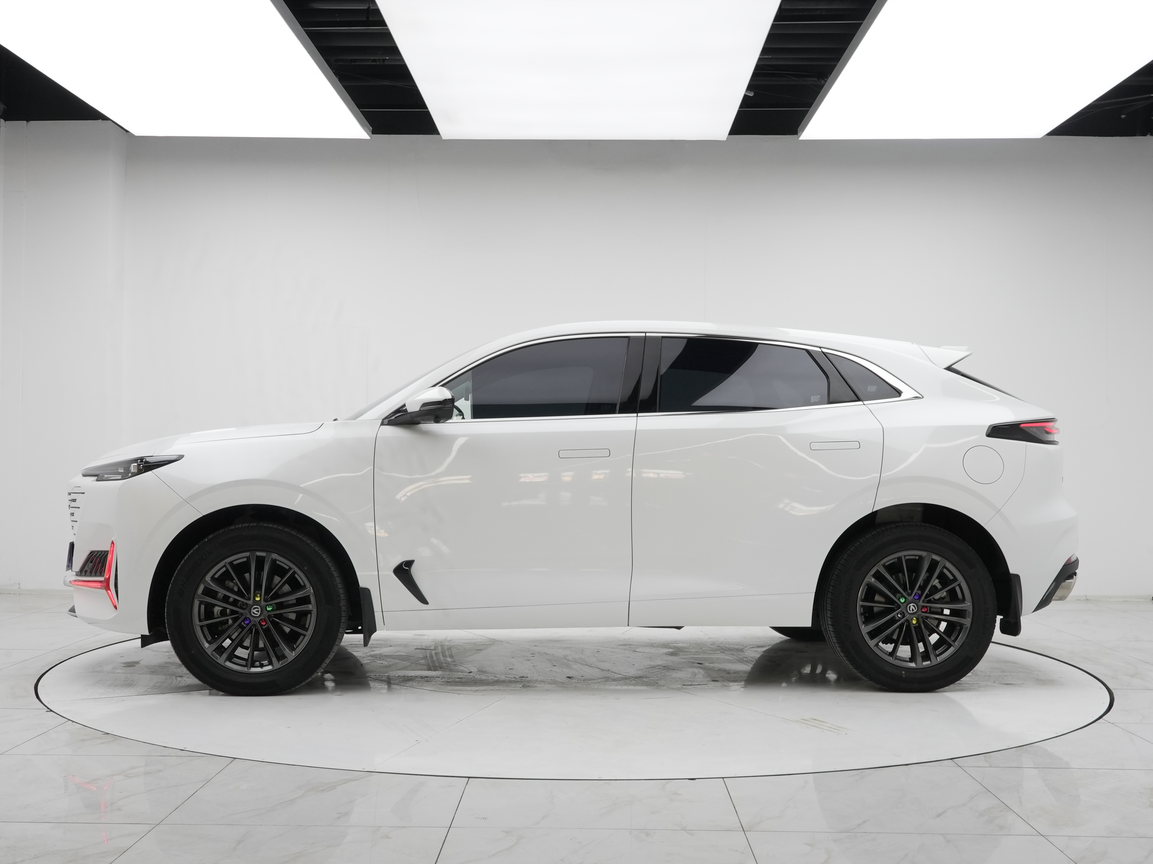 Changan UNI-K 2024 #16 Changan UNI-K 2024 car image #16