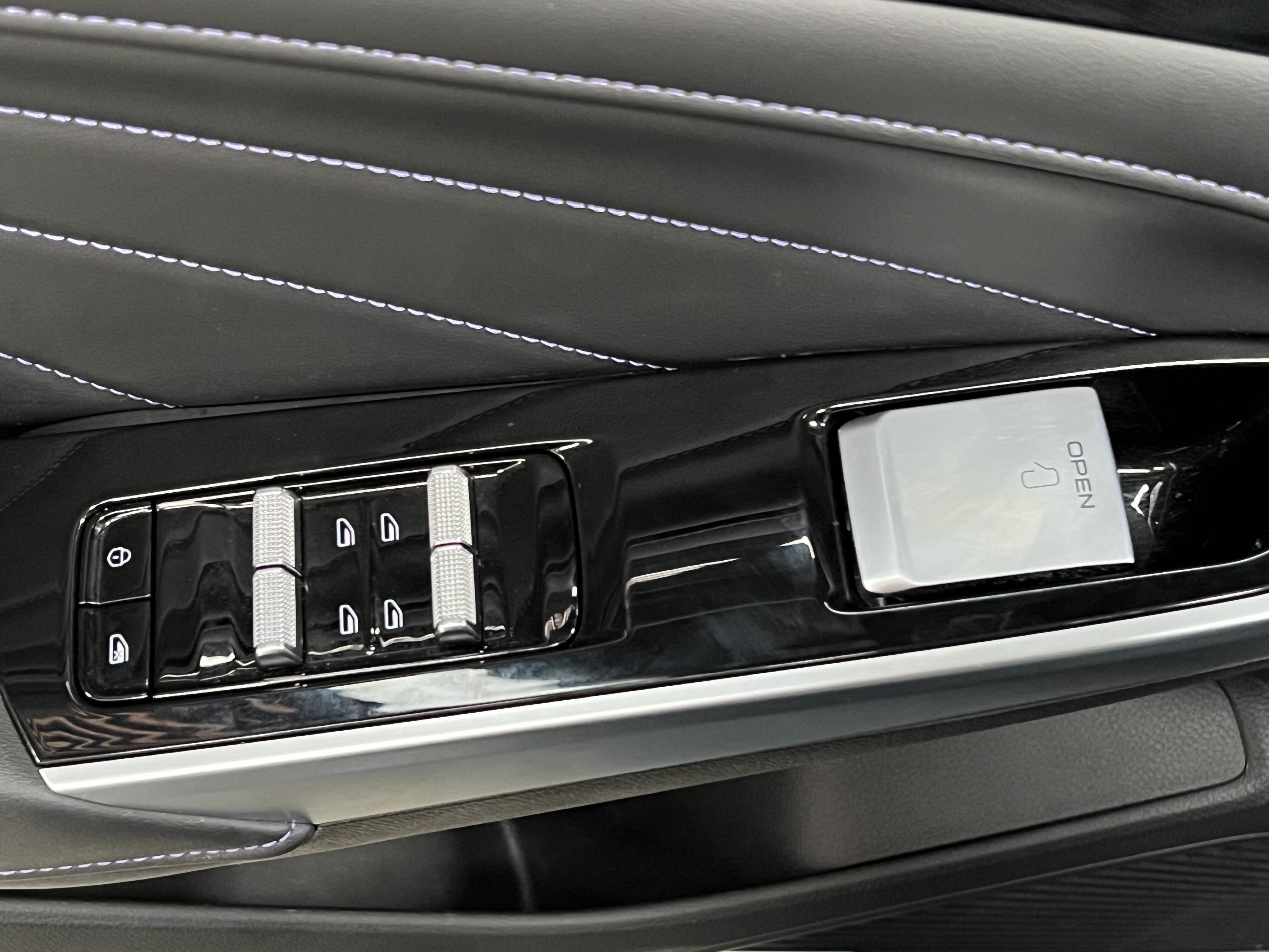 GEELY PrefaceL 2024 imagem de carro #16