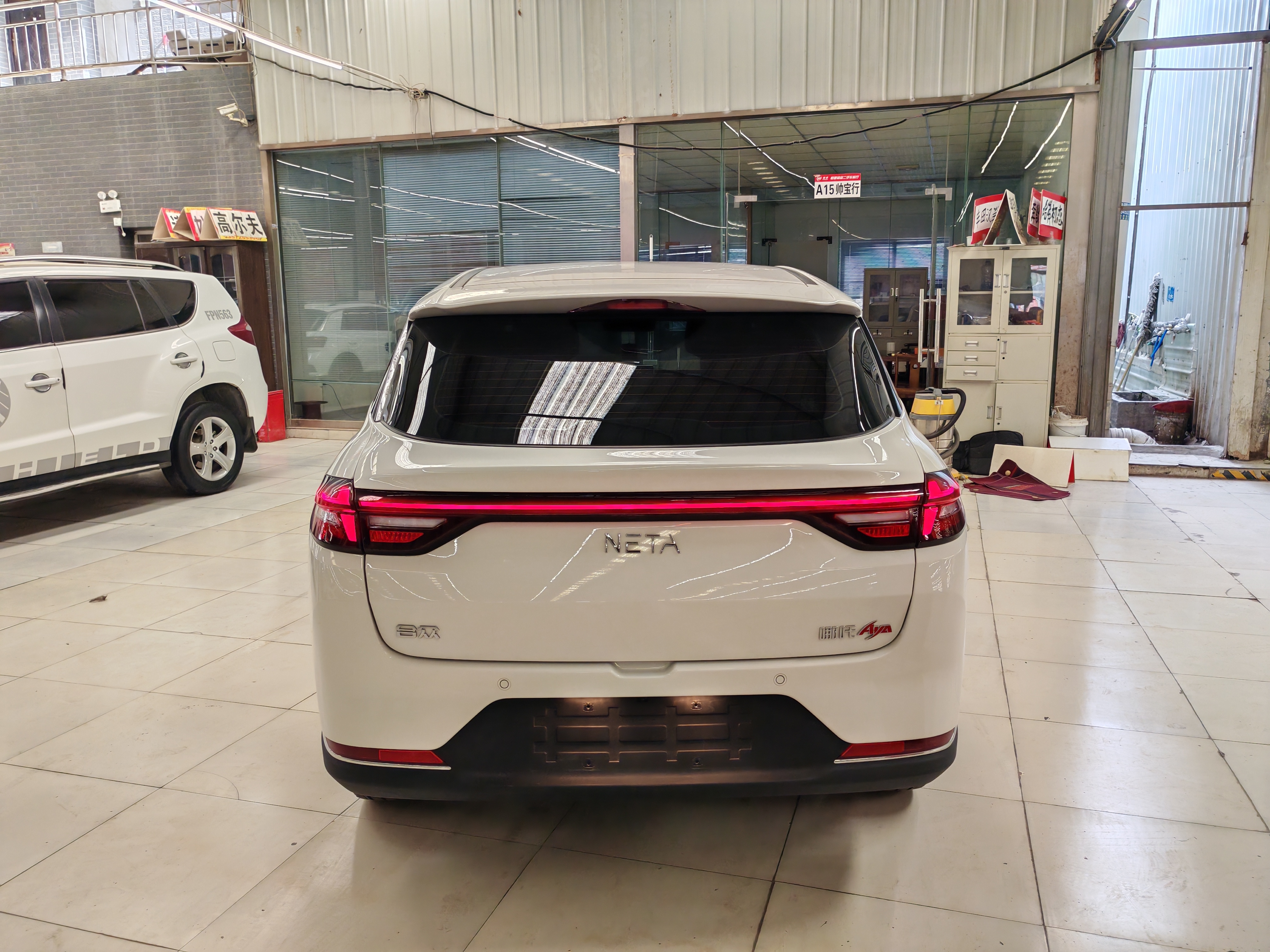 哪吒汽车 哪吒AYA 2024 汽车图片 #16