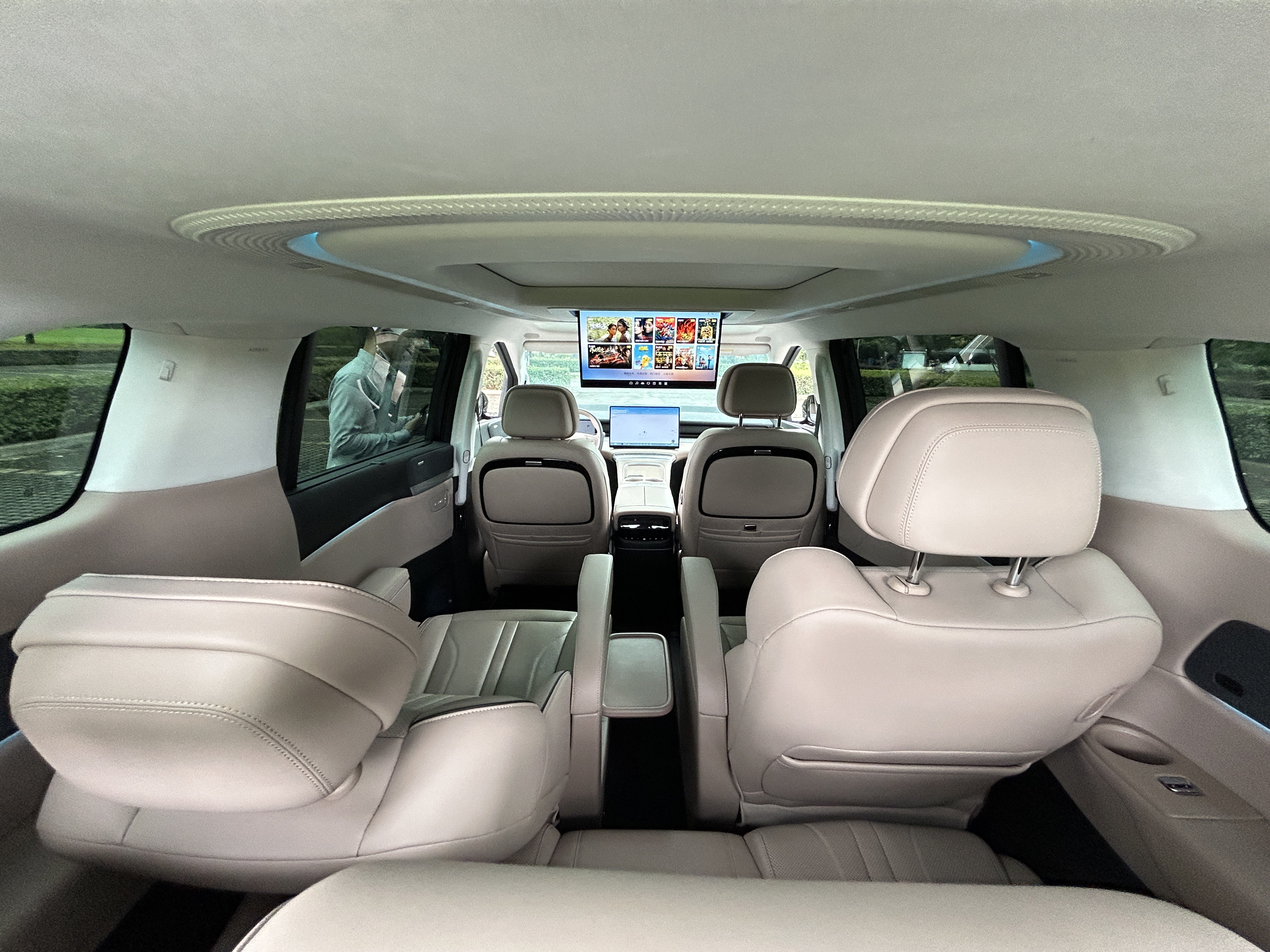 Xpeng X9 2025 imagem de carro #16