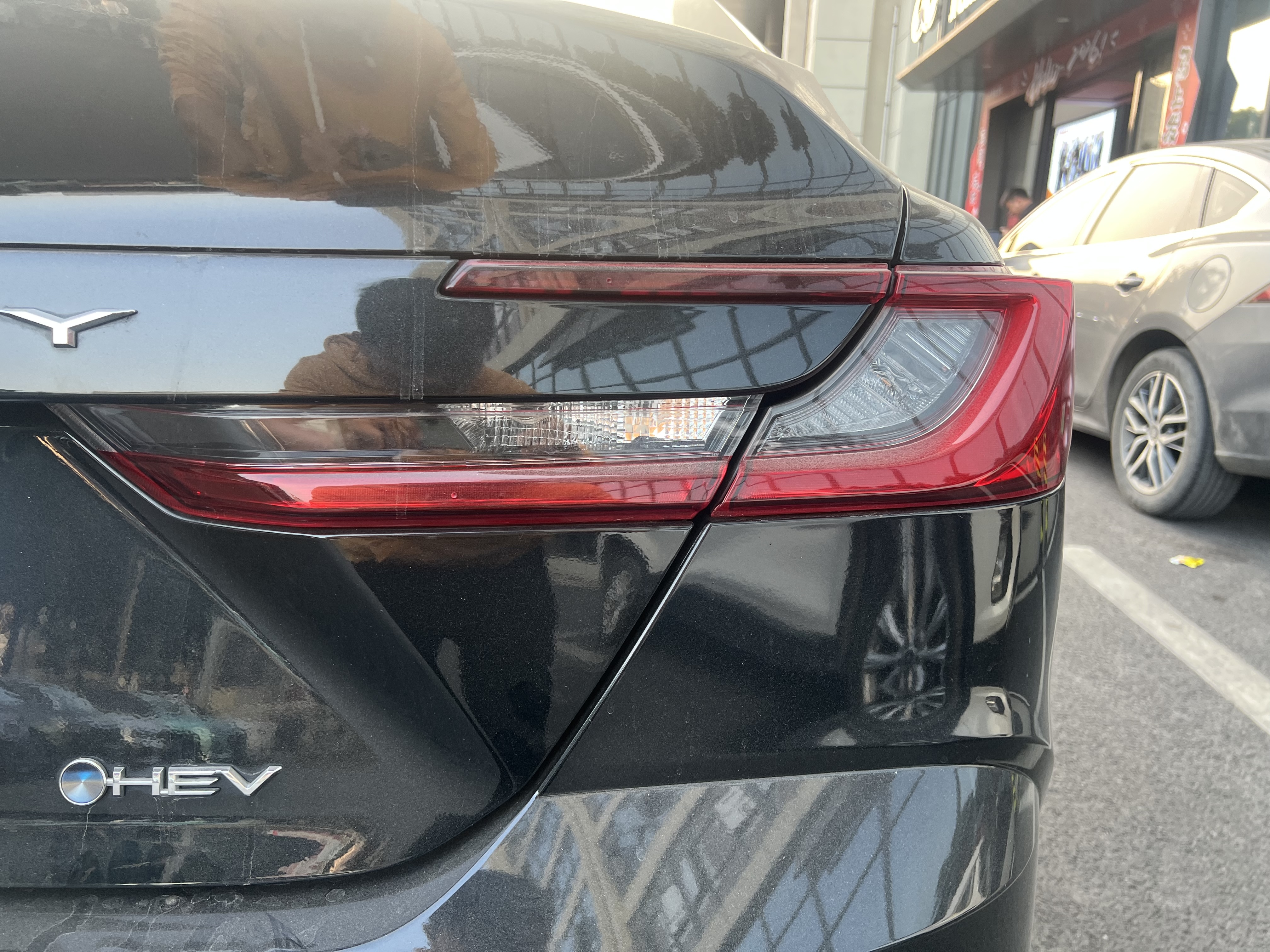 Toyota Camry 2024 car image #16