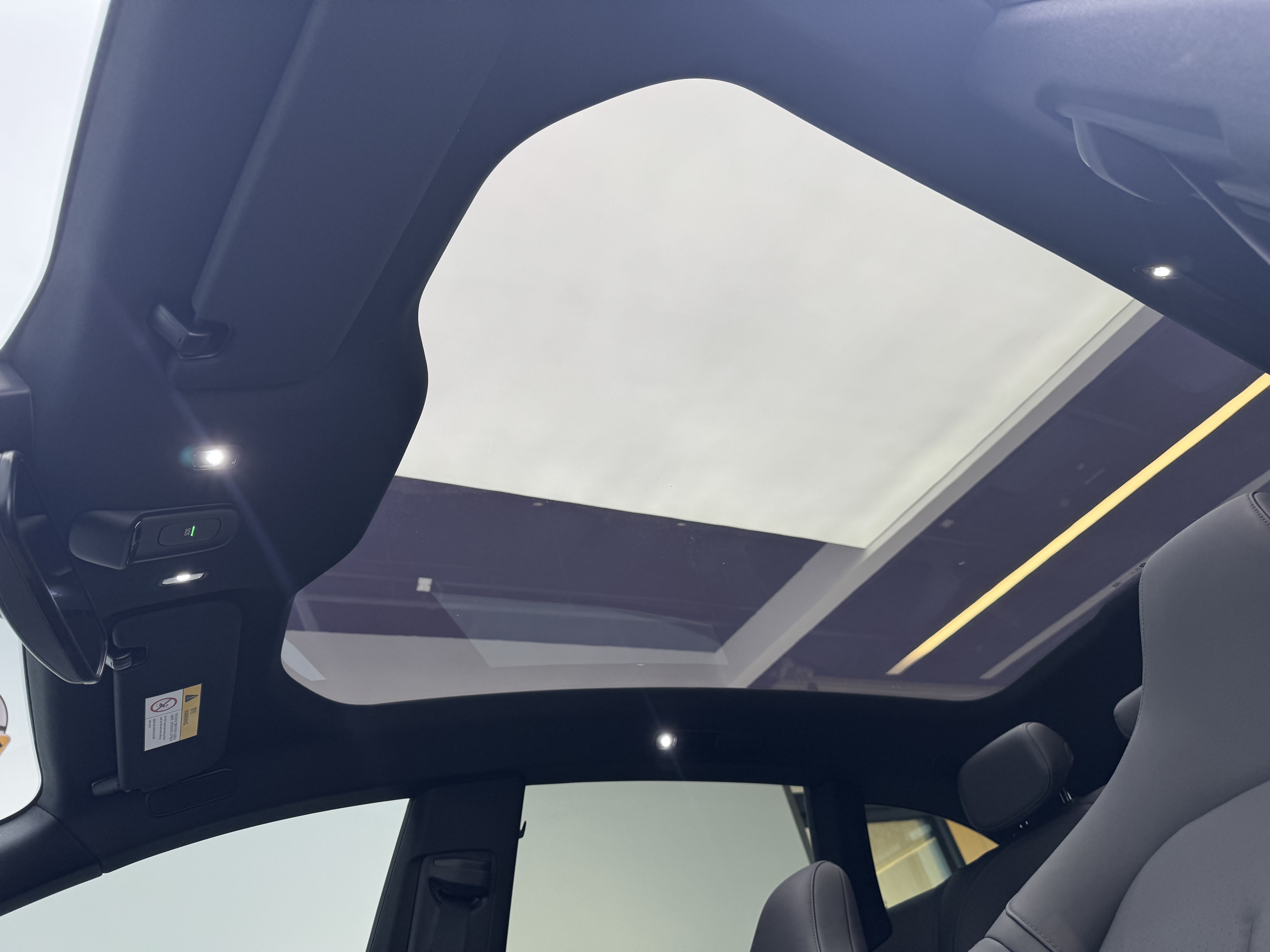 NIO ET5T 2024 изображение автомобиля #16