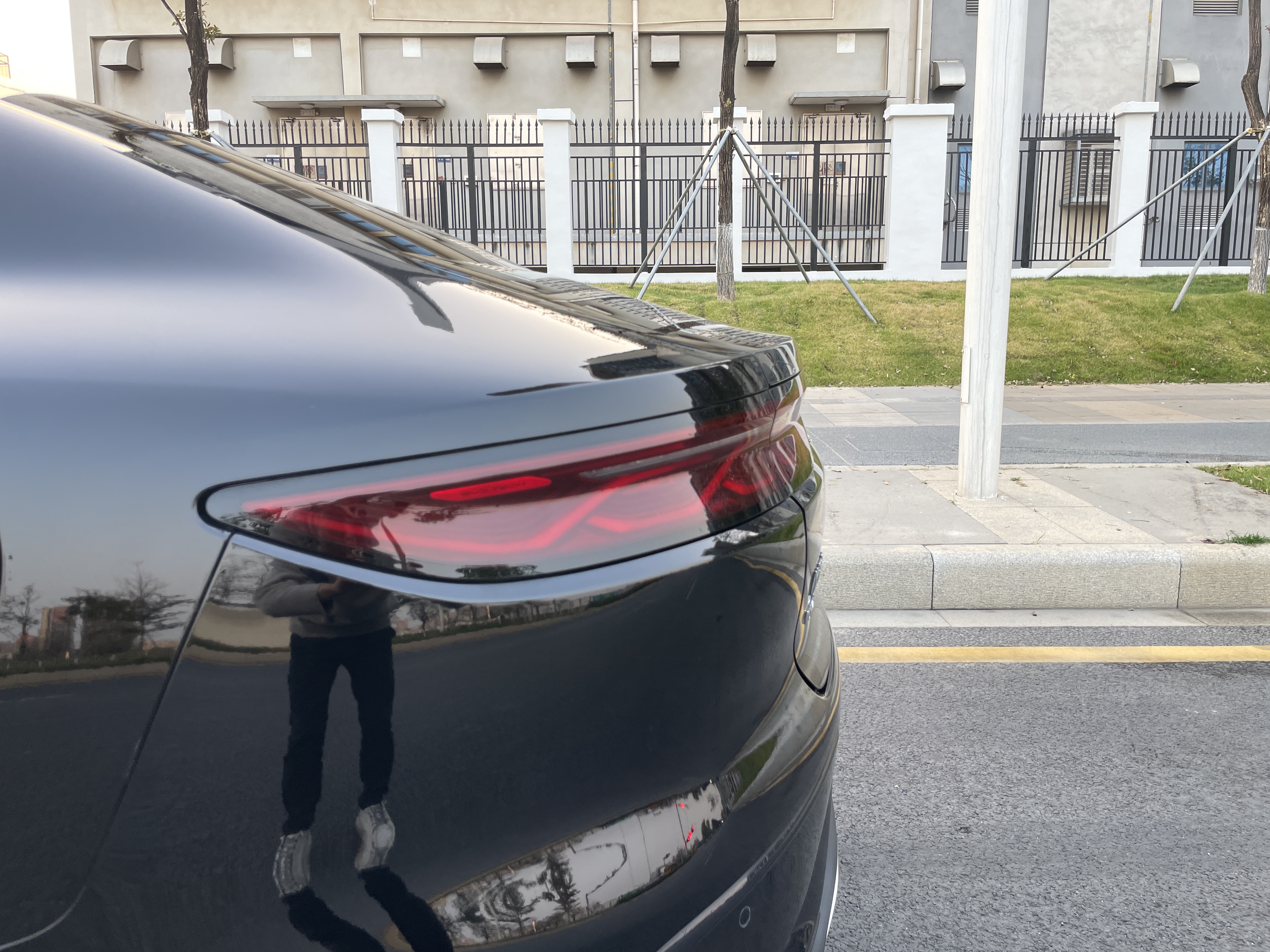 BYD Han 2024 car image #16