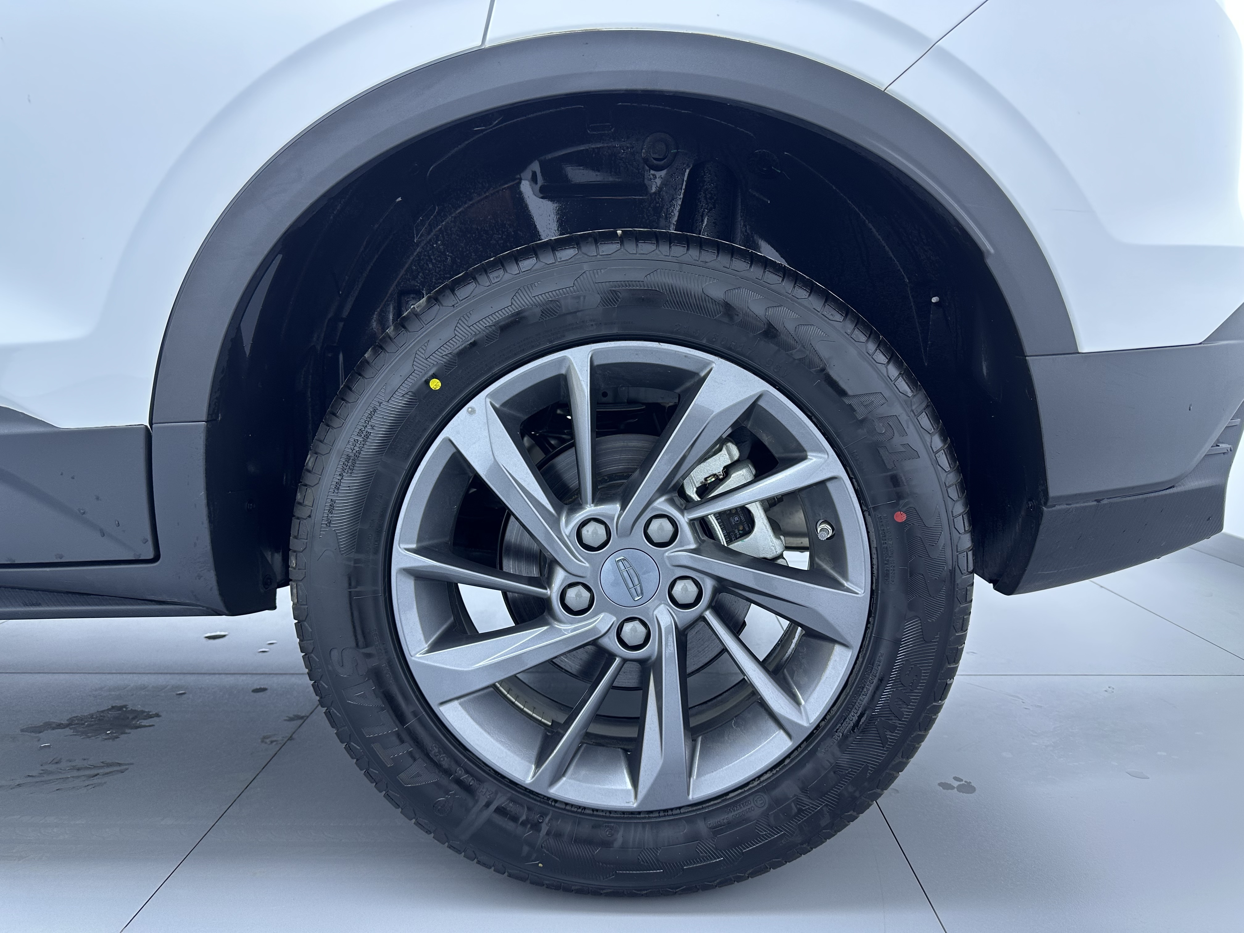GEELY Coolray 2025 car image #16