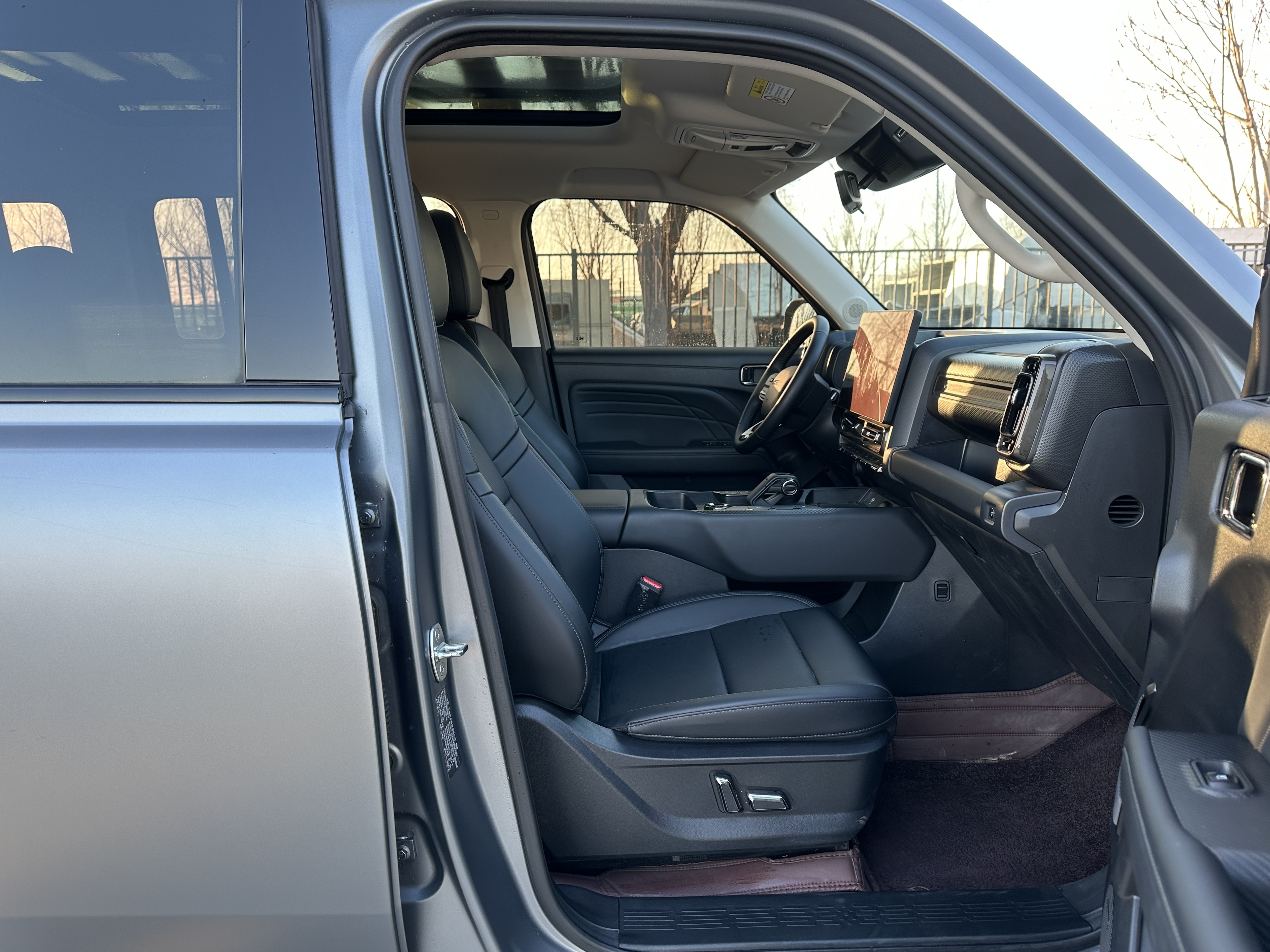 Haval Raptor New Energy 2024 immagine di auto #16