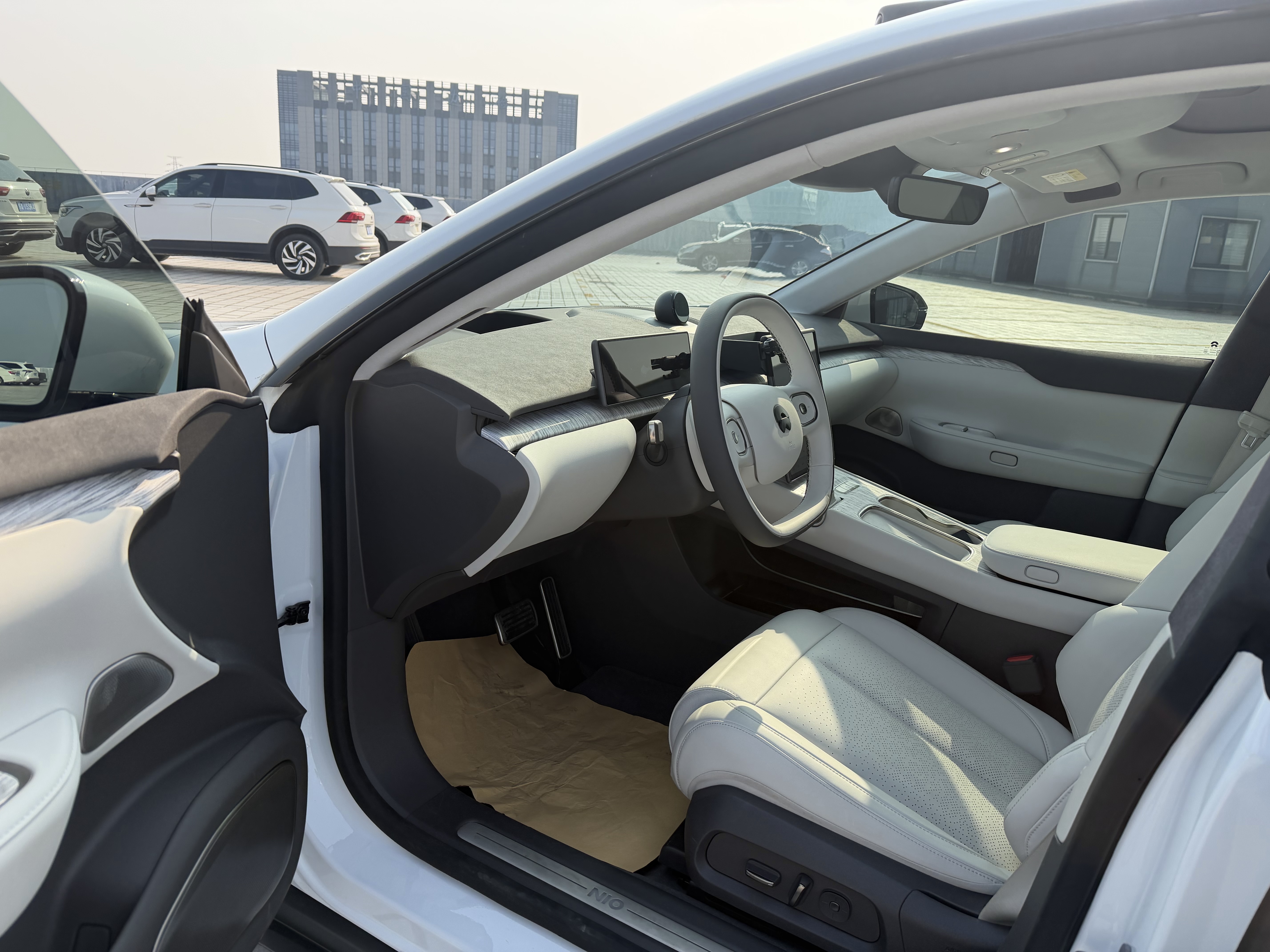 蔚来 蔚来ET7 2025 汽车图片 #16