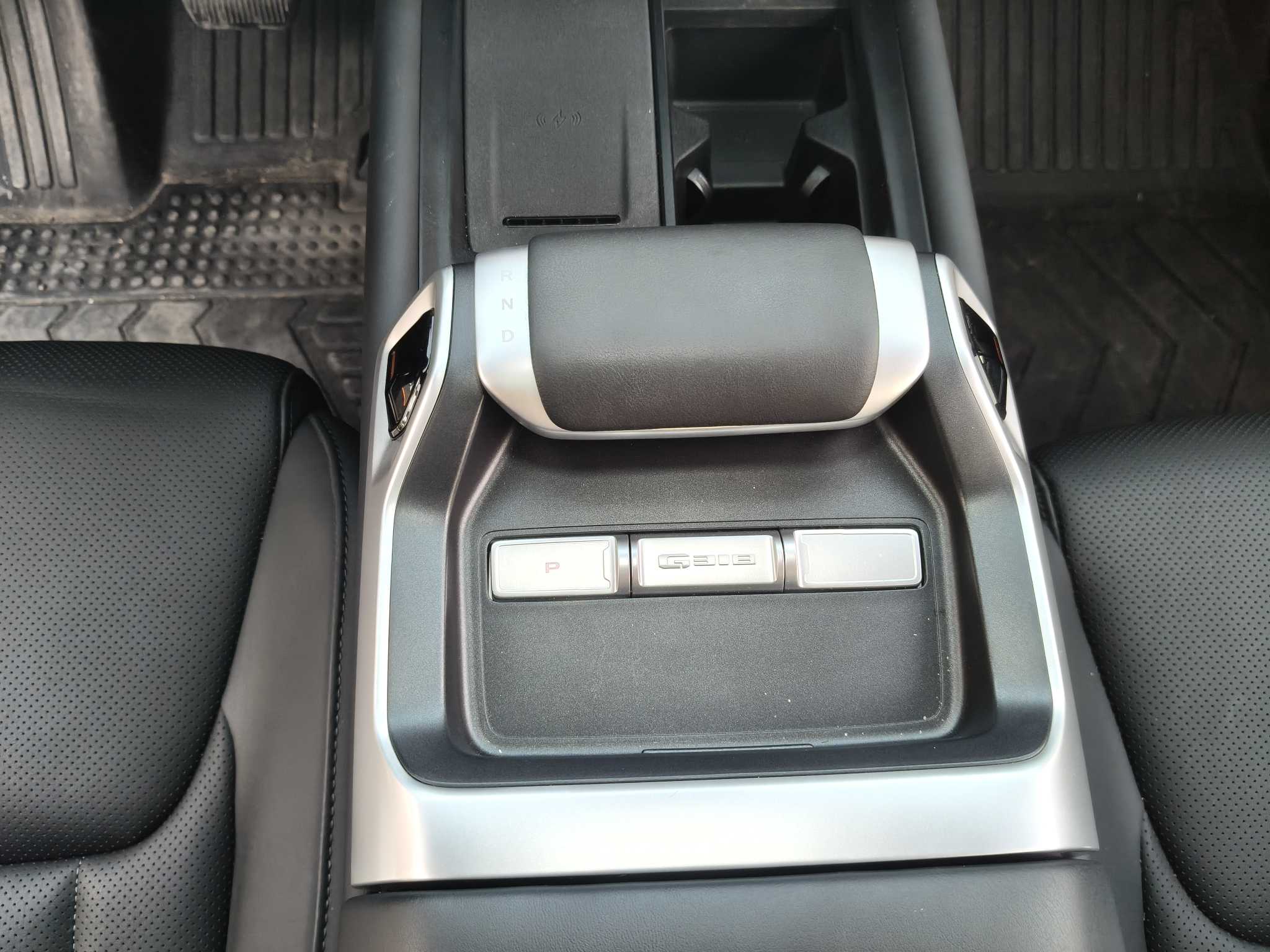 Deepal G318 2025 car image #16