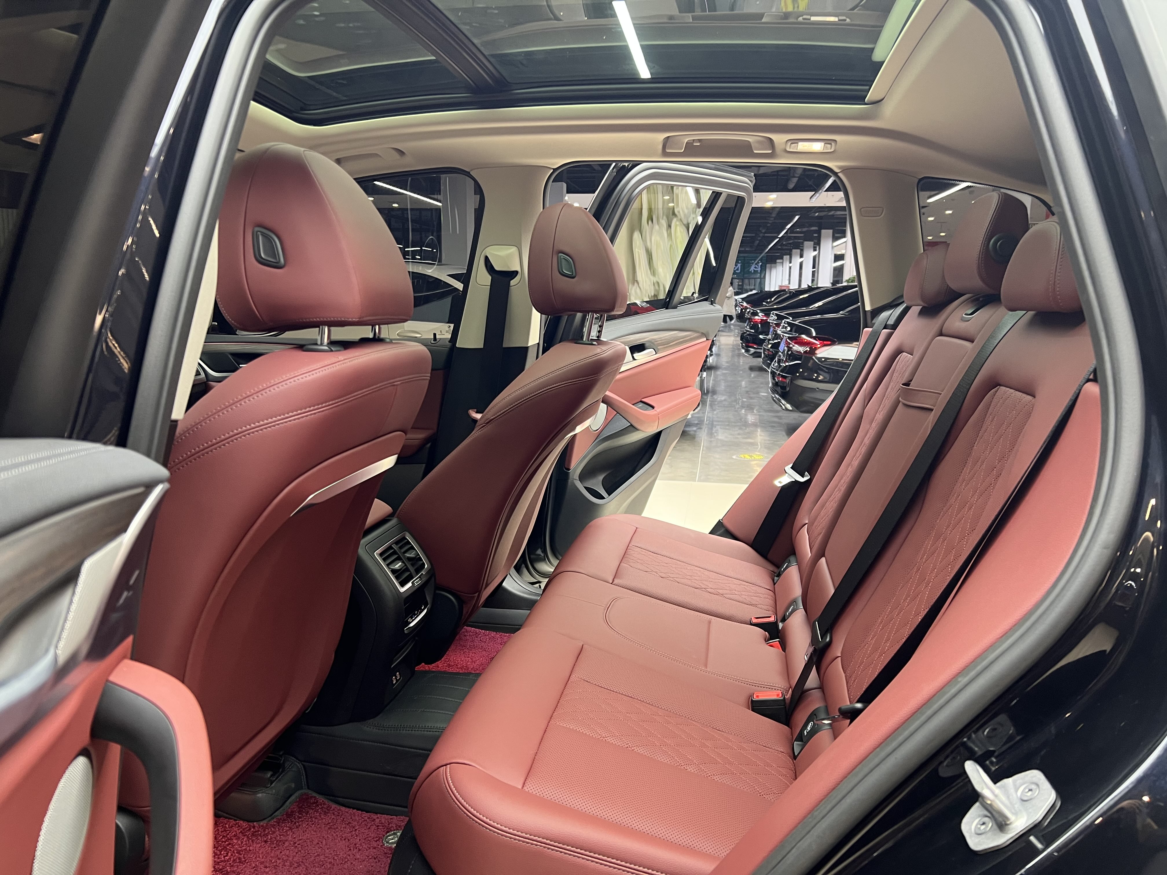 Volkswagen Bora Classic 2024 immagine di auto #16