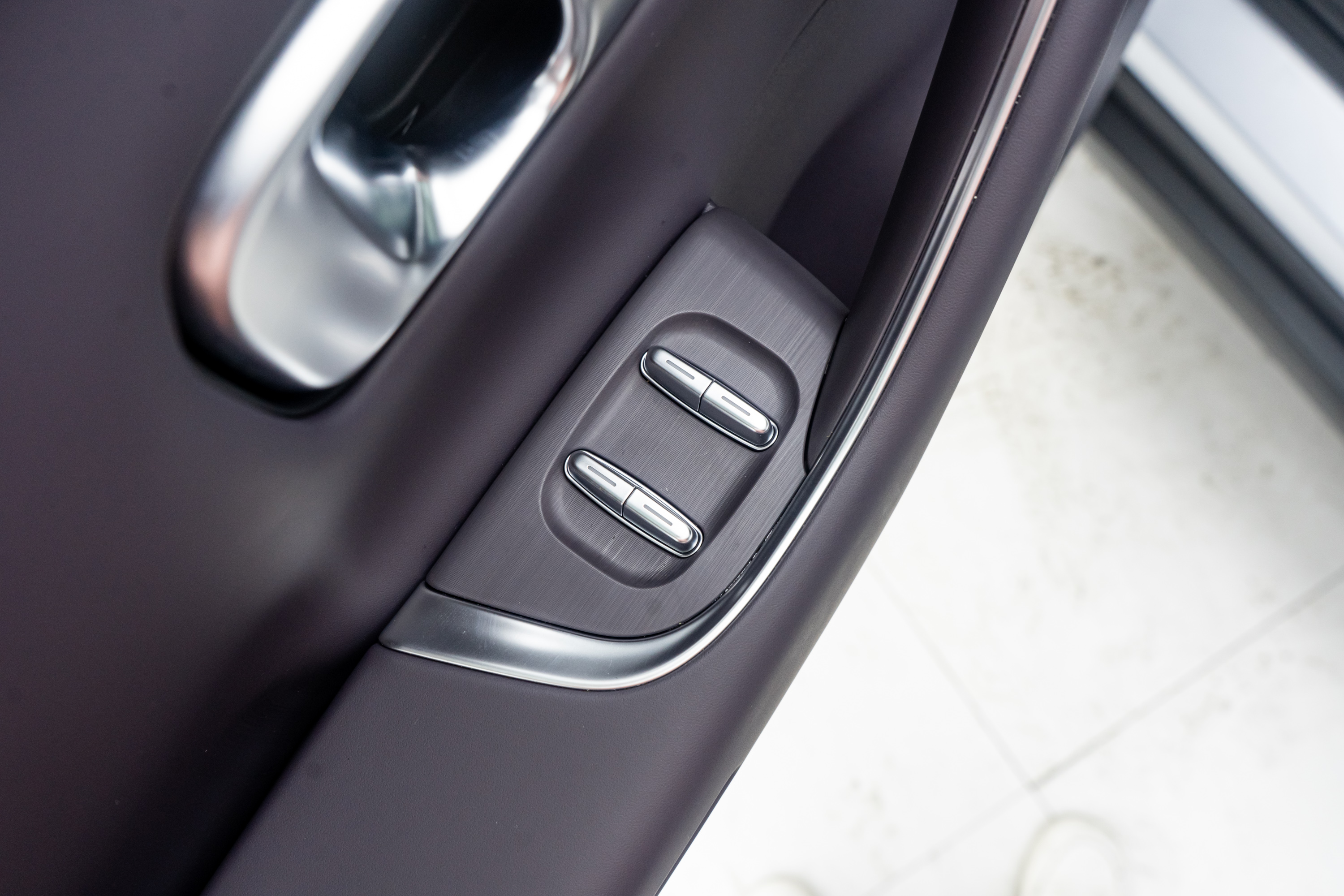 零跑汽车 零跑C16 2024 汽车图片 #16