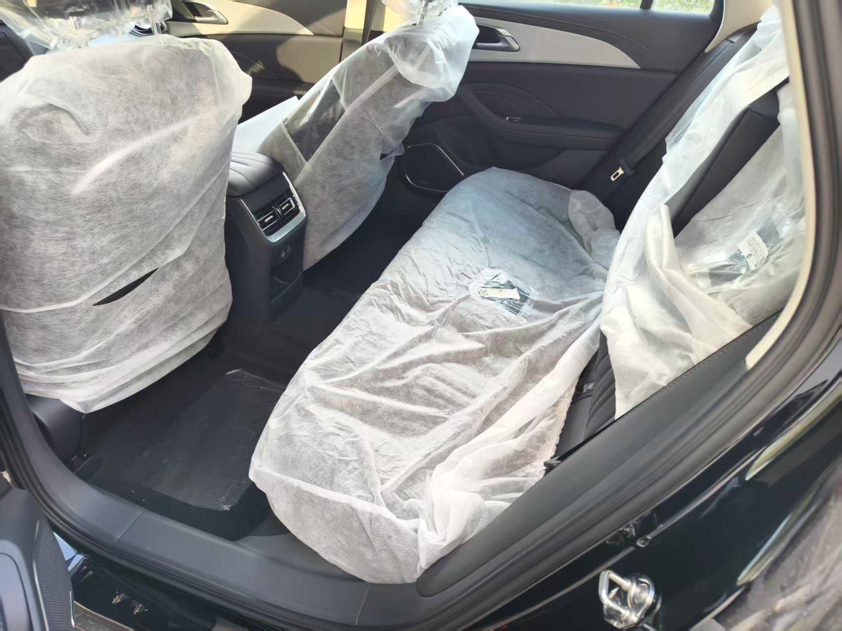 HongQi H5 2026 #16 HongQi H5 2026 car image #16