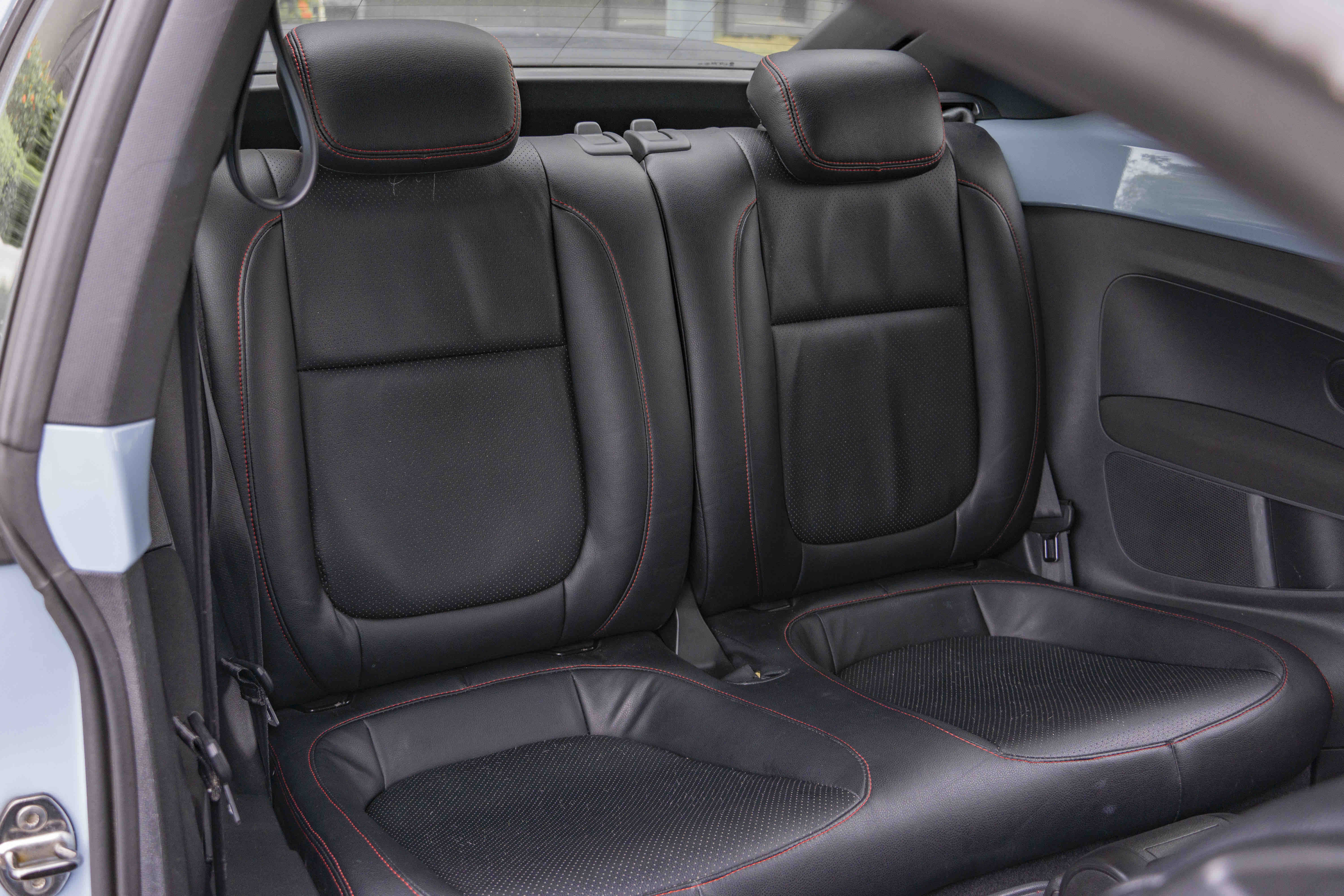 Volkswagen Beetle 2015 immagine di auto #16