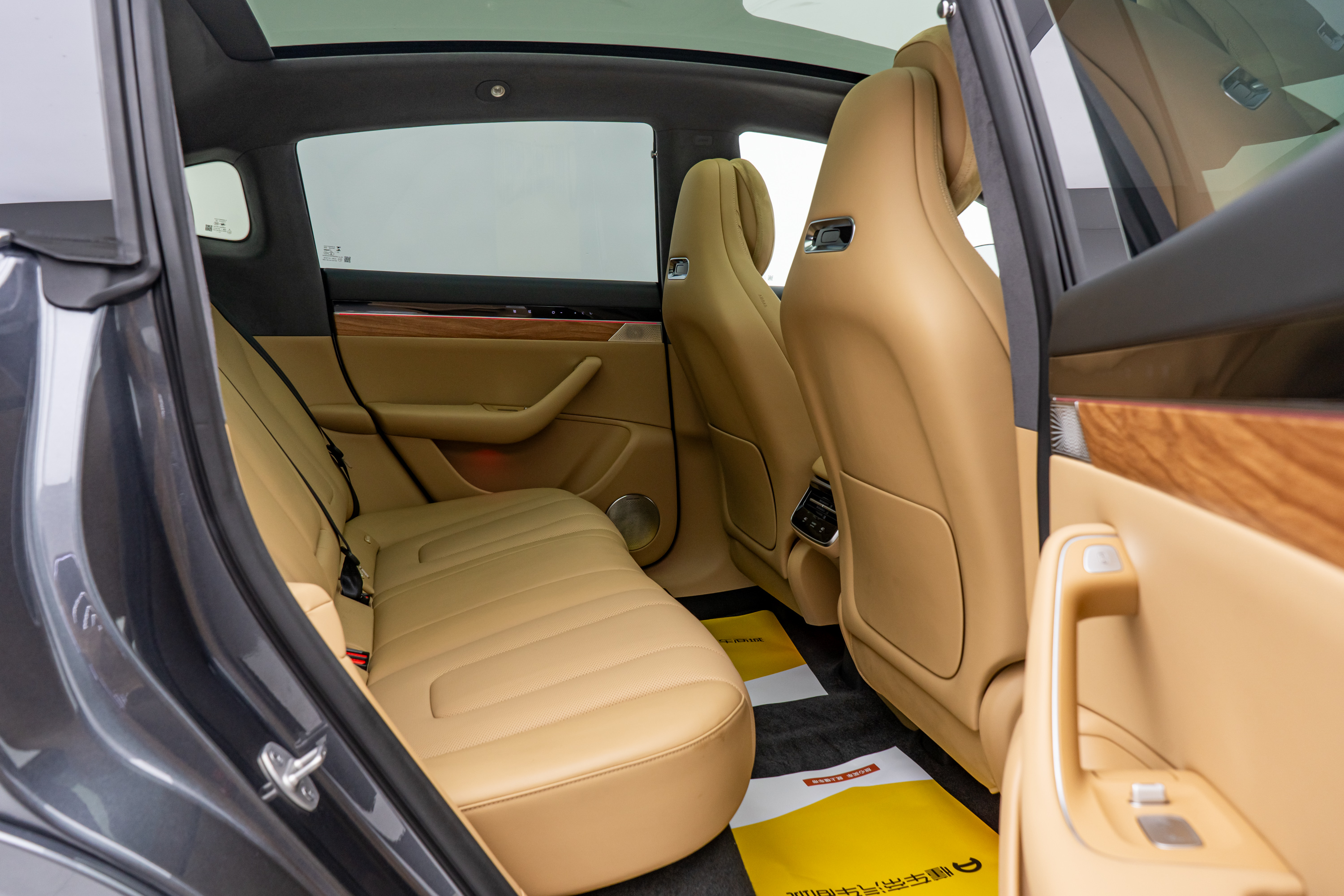 2024 car image #16
