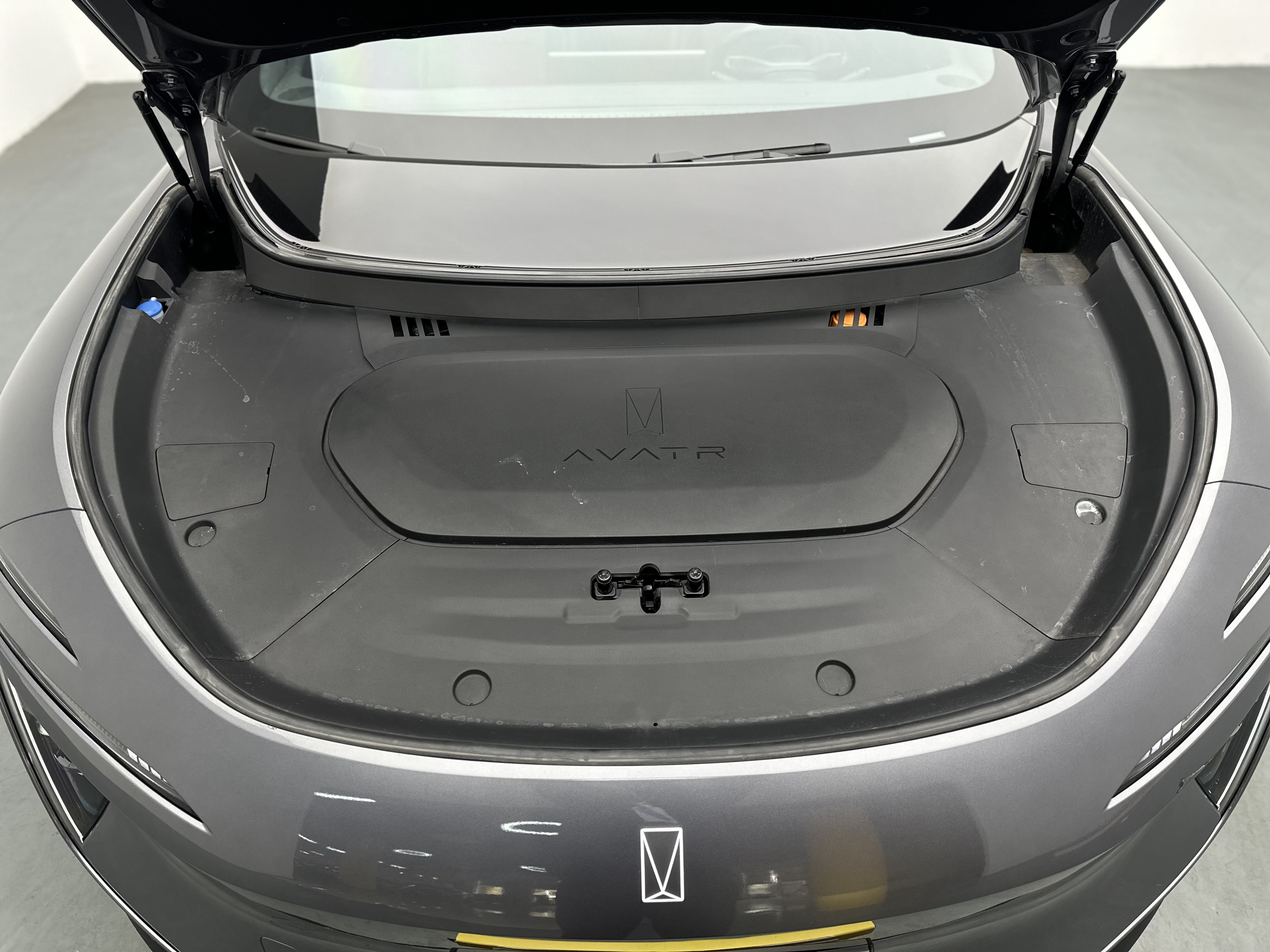 Avatr 07 2024 car image #16