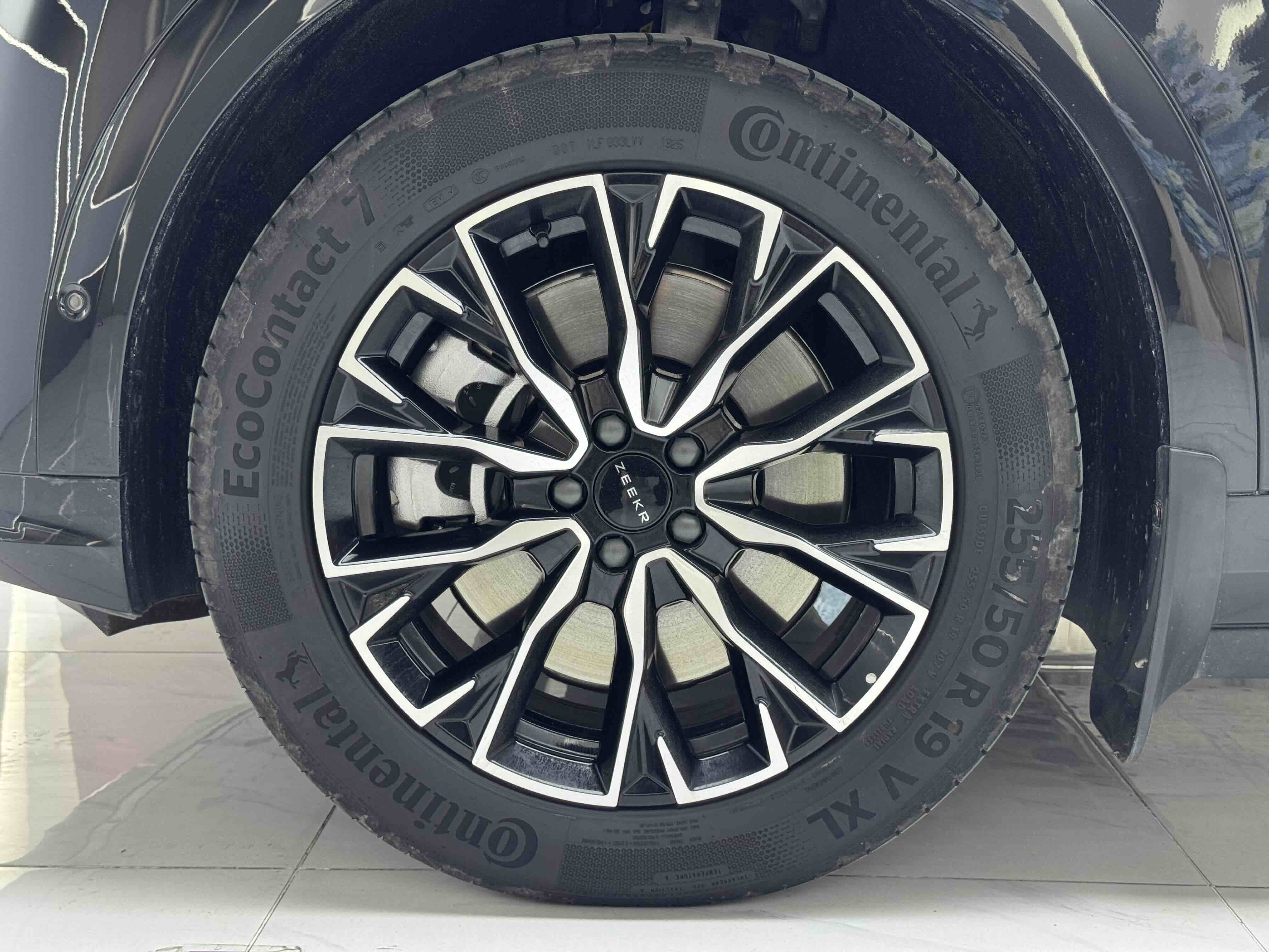 极氪 极氪7X 2025 汽车图片 #16