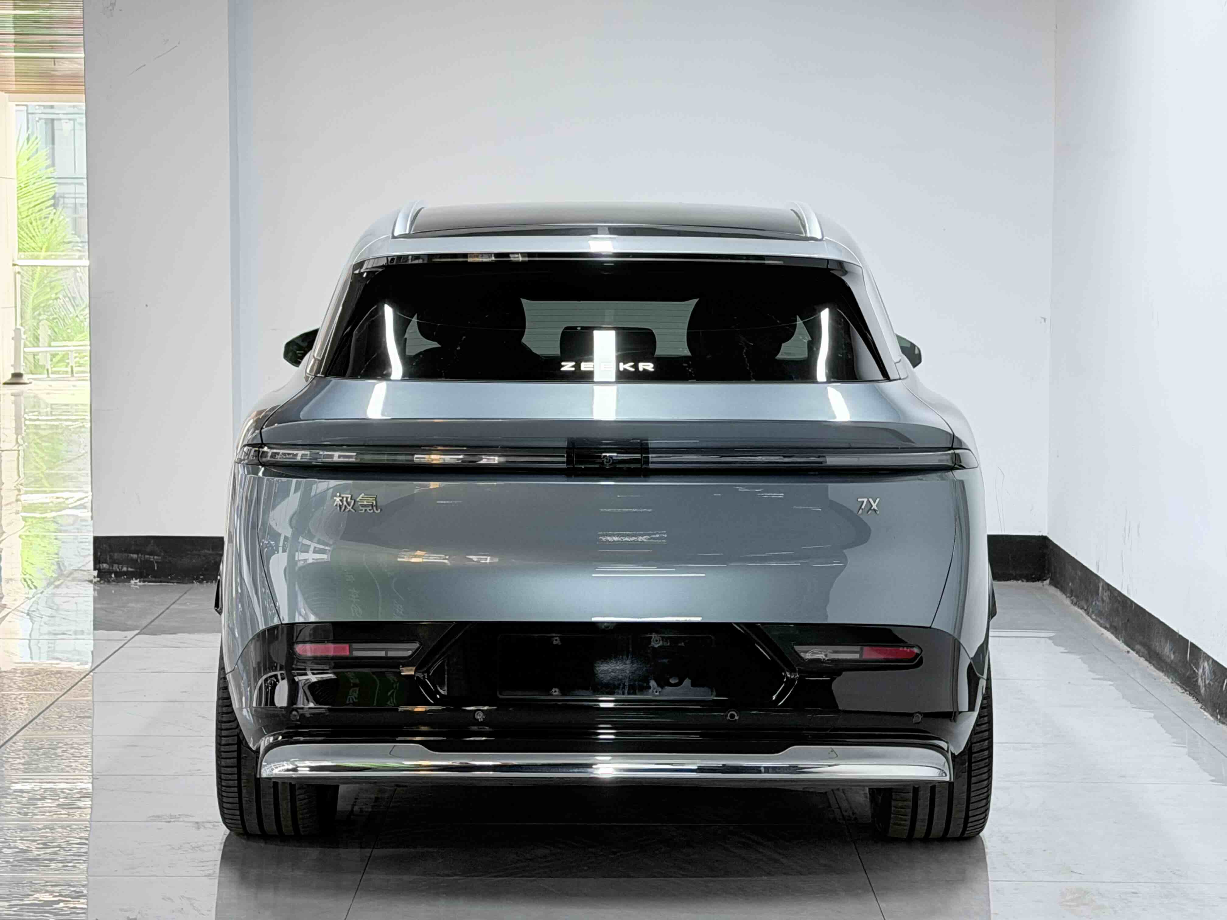 Zeekr 7X 2024 immagine di auto #16