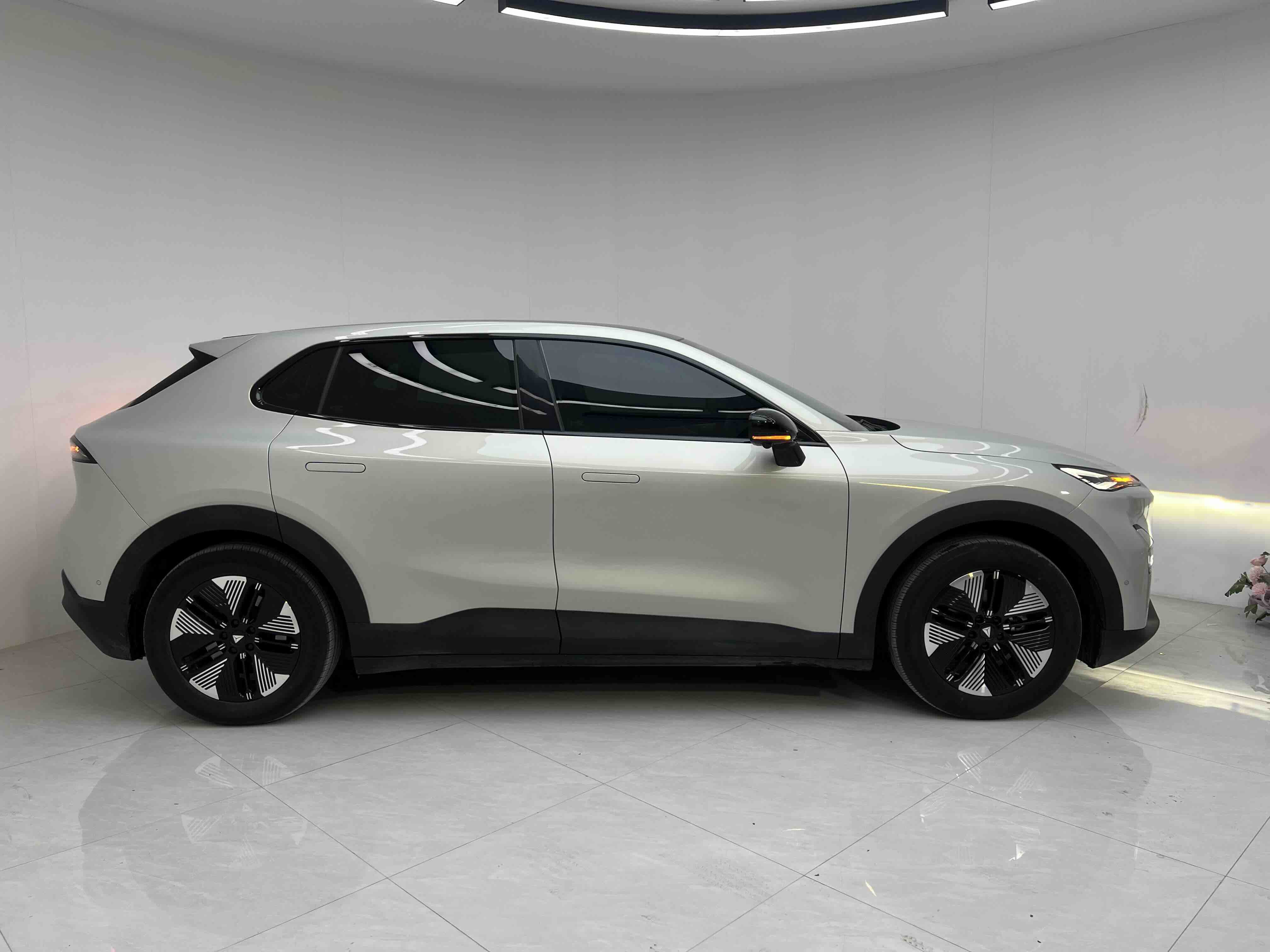 Deepal S05 2025 car image #16