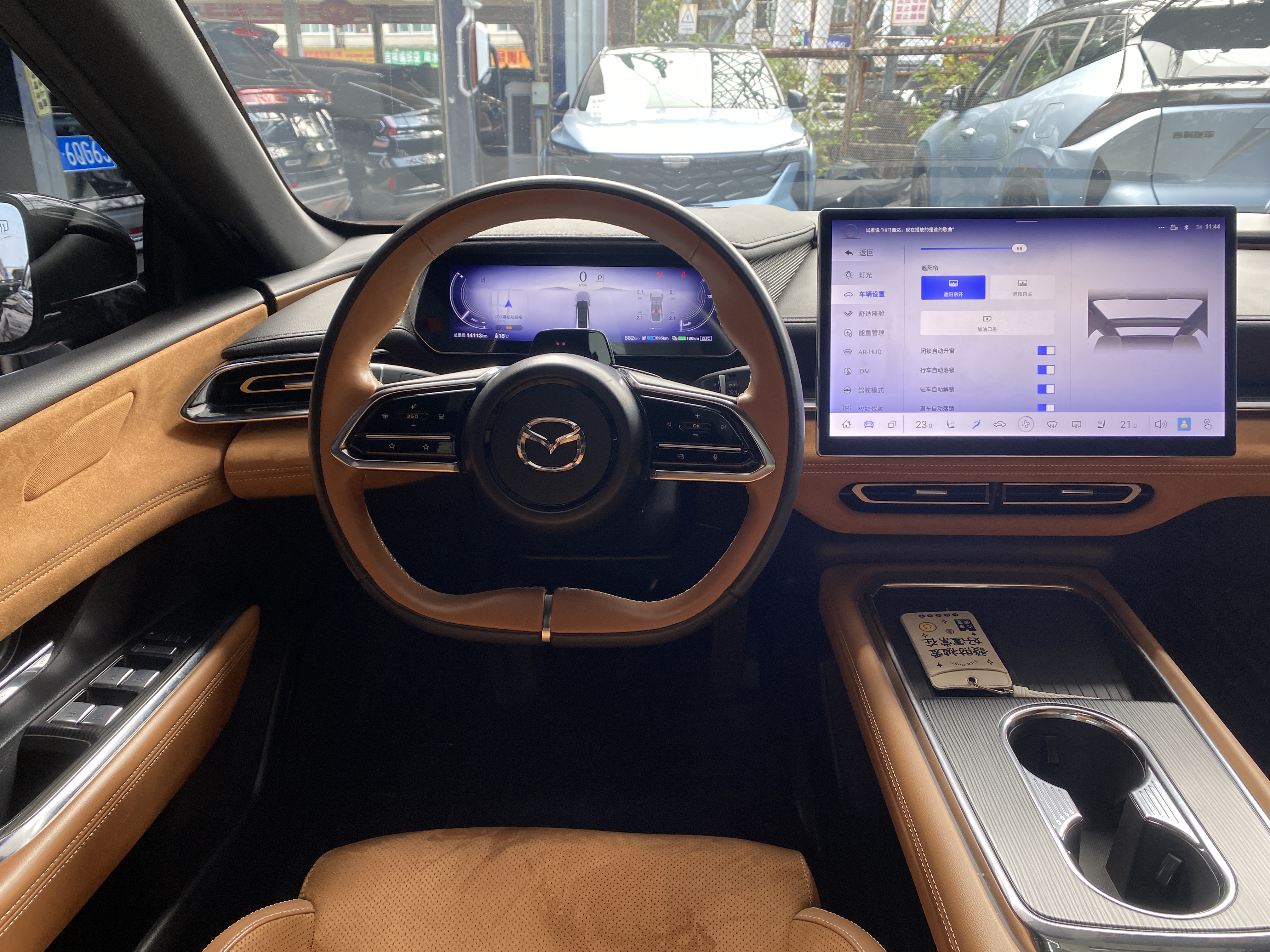 Mazda EZ-6 2024 صورة سيارة #16