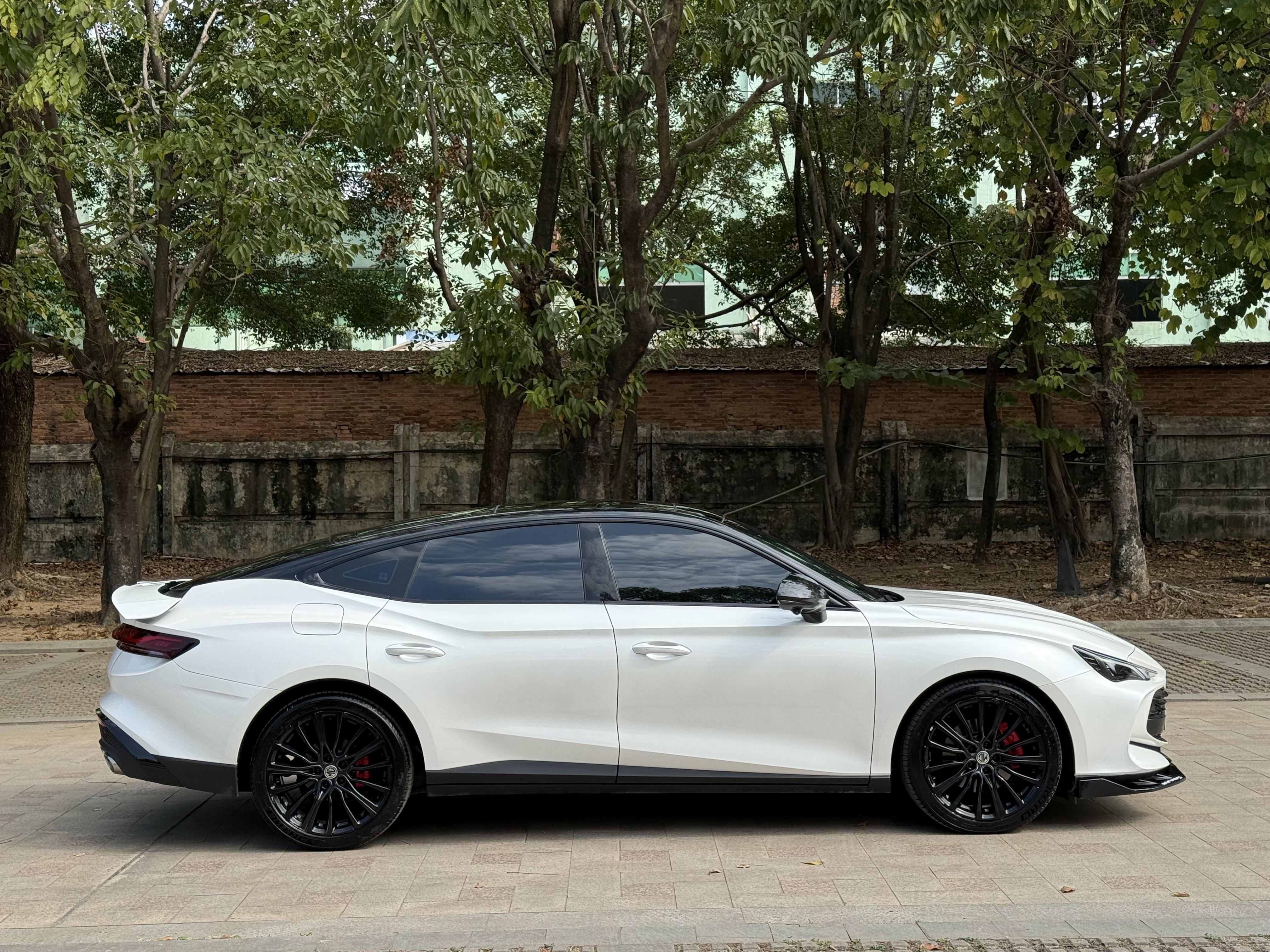 MG 7 2025 car image #16