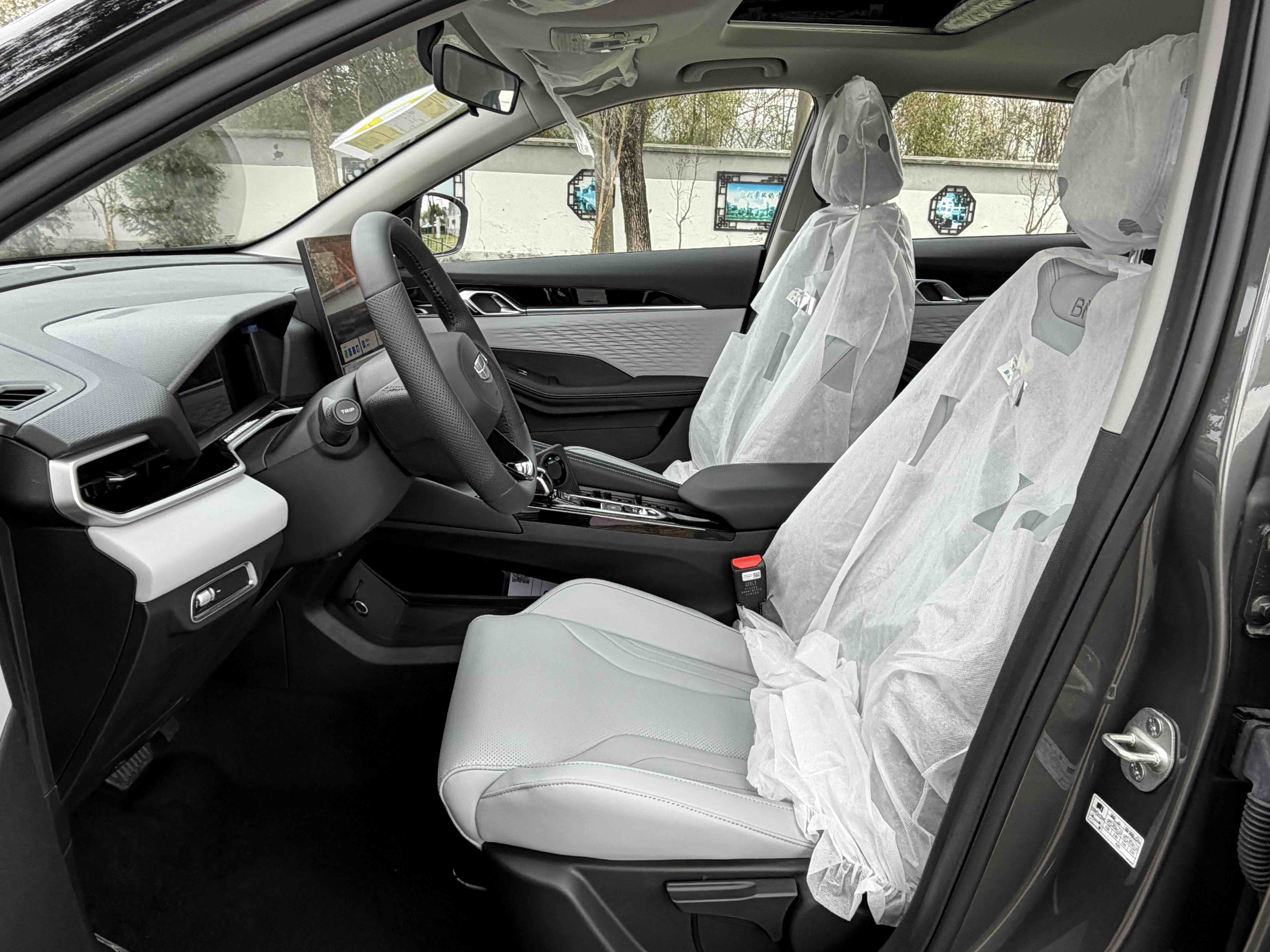 GEELY Coolray 2026 #16 GEELY Coolray 2026 immagine di auto #16