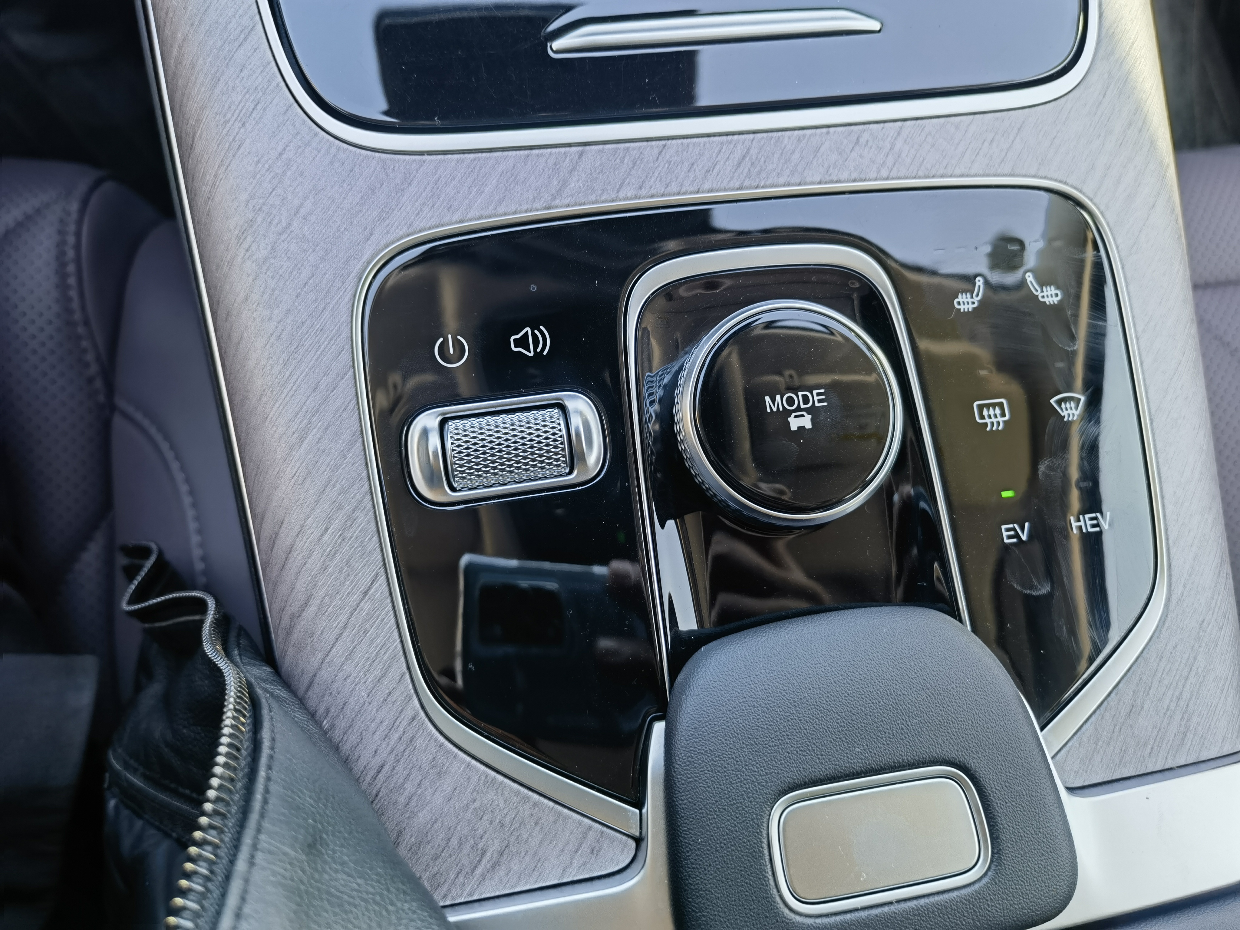 Chery Tiggo9 C-DM 2024 car image #16