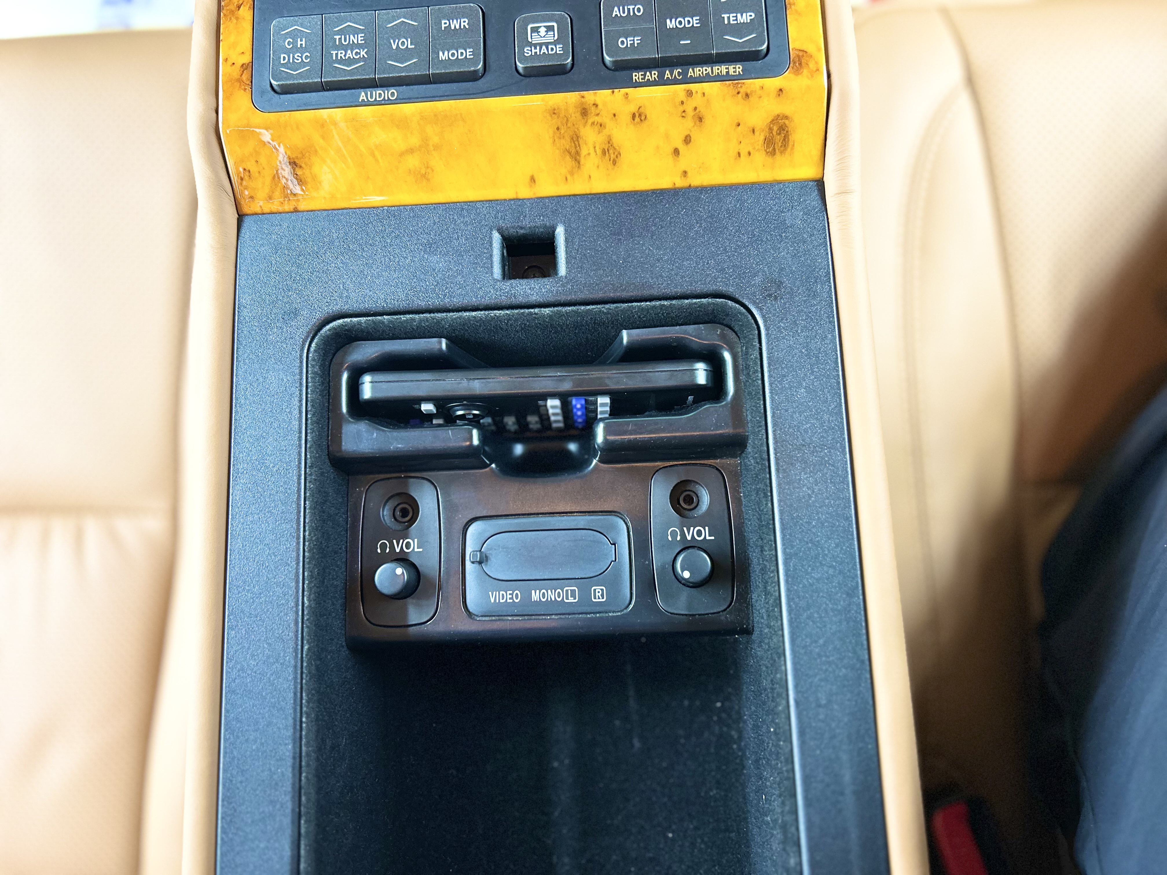 HongQi ShengShi 2008 #16 HongQi ShengShi 2008 صورة سيارة #16