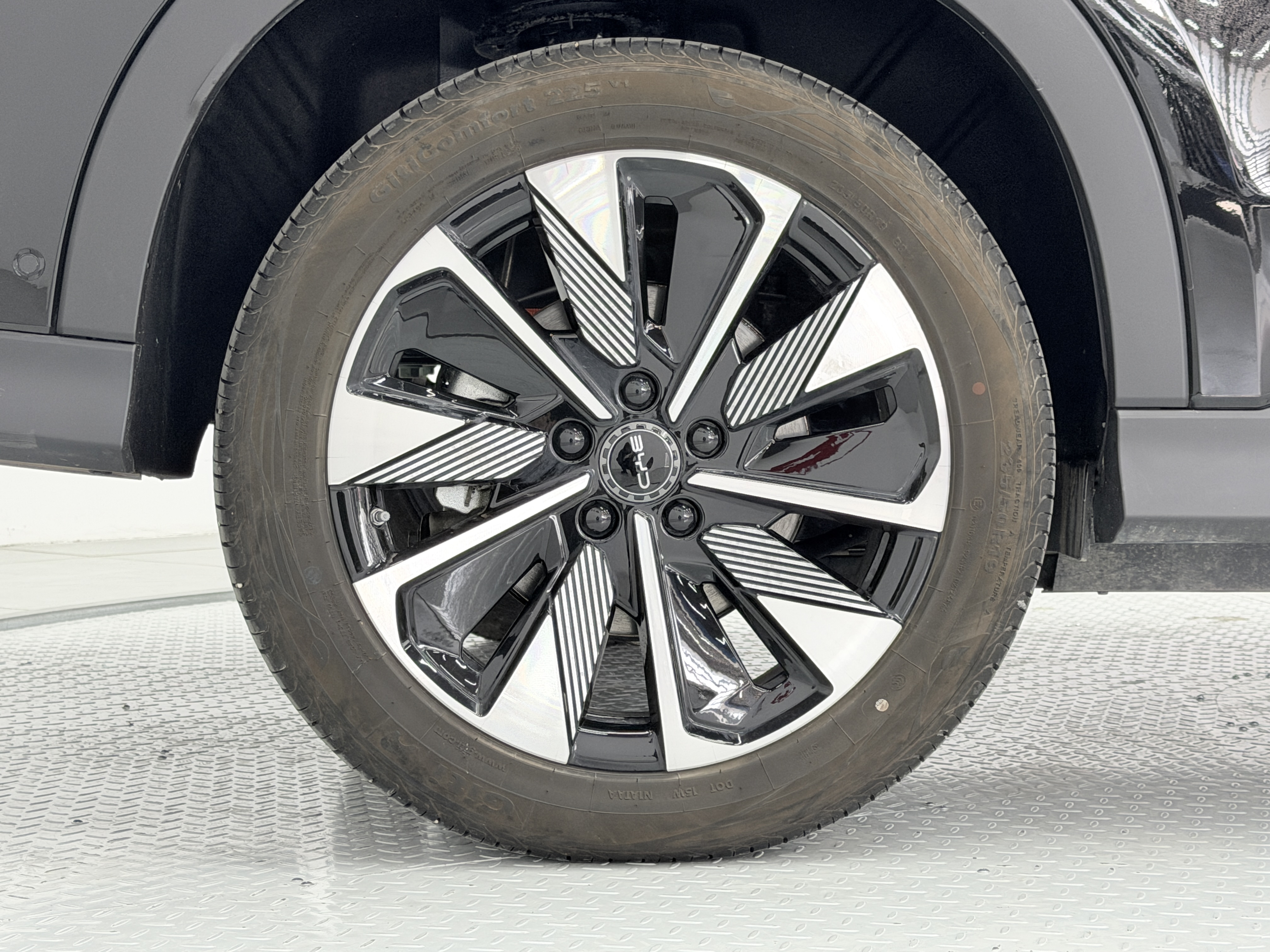 BYD Song Plus New Energy 2025 #16 BYD Song Plus New Energy 2025 car image #16