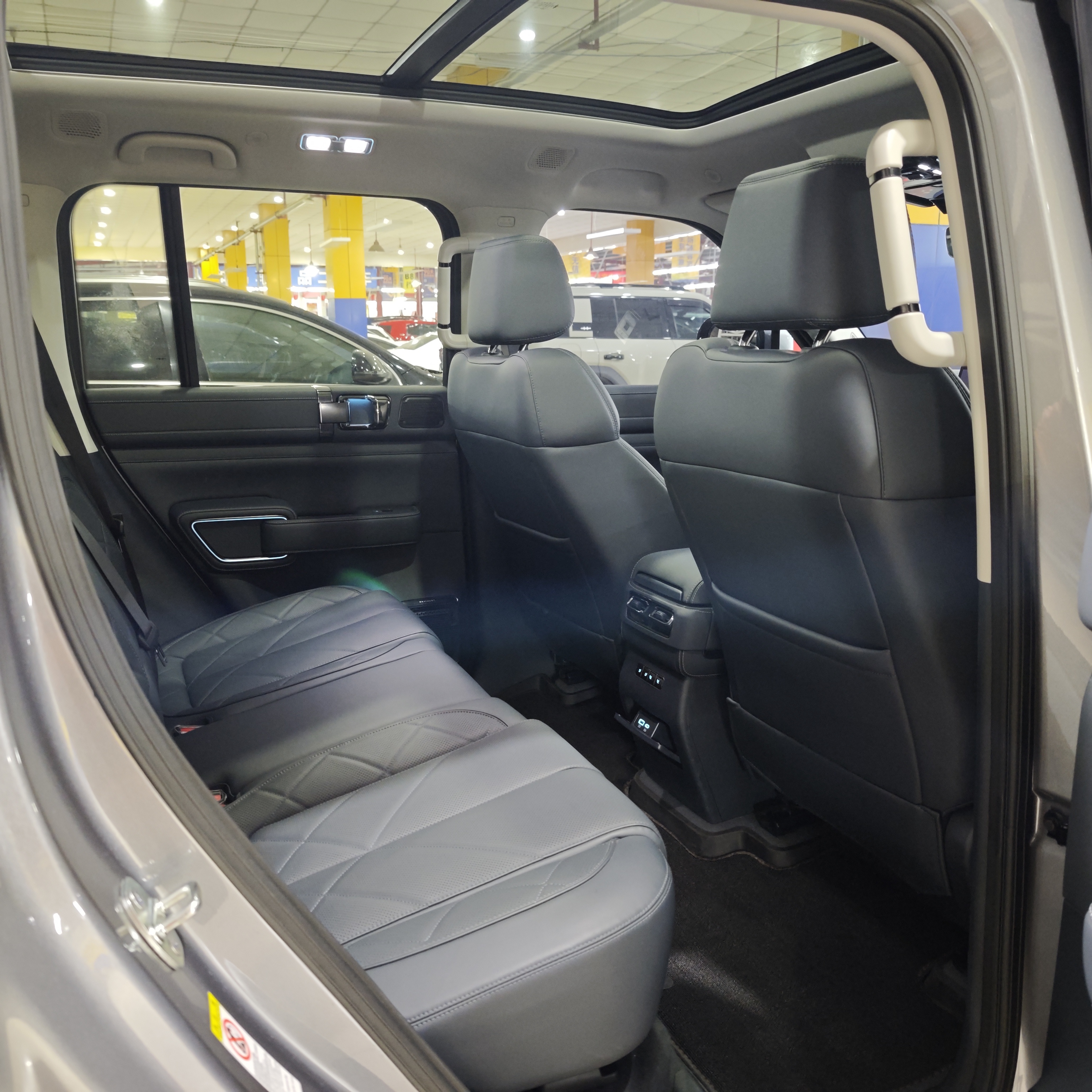 FangChengBao Leopard 5 2025 immagine di auto #16