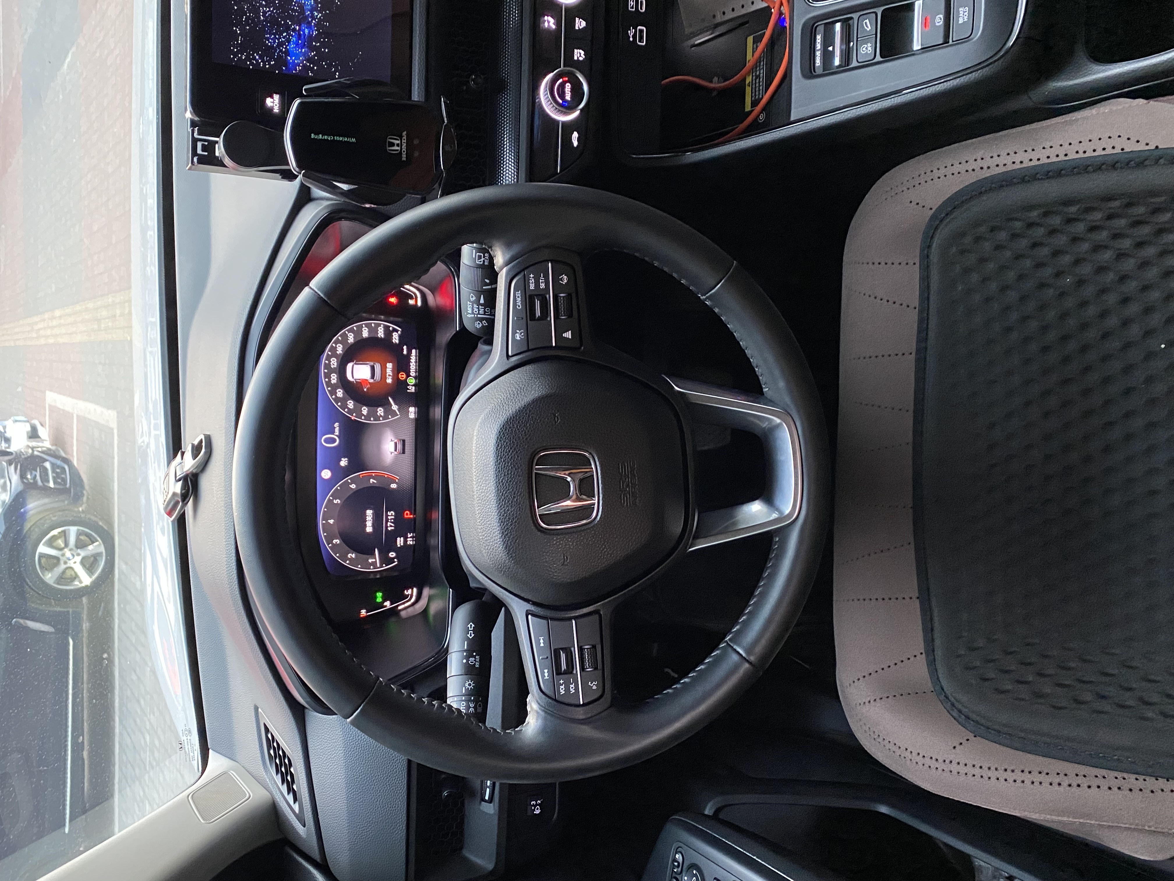 Honda CR-V 2025 изображение автомобиля #16