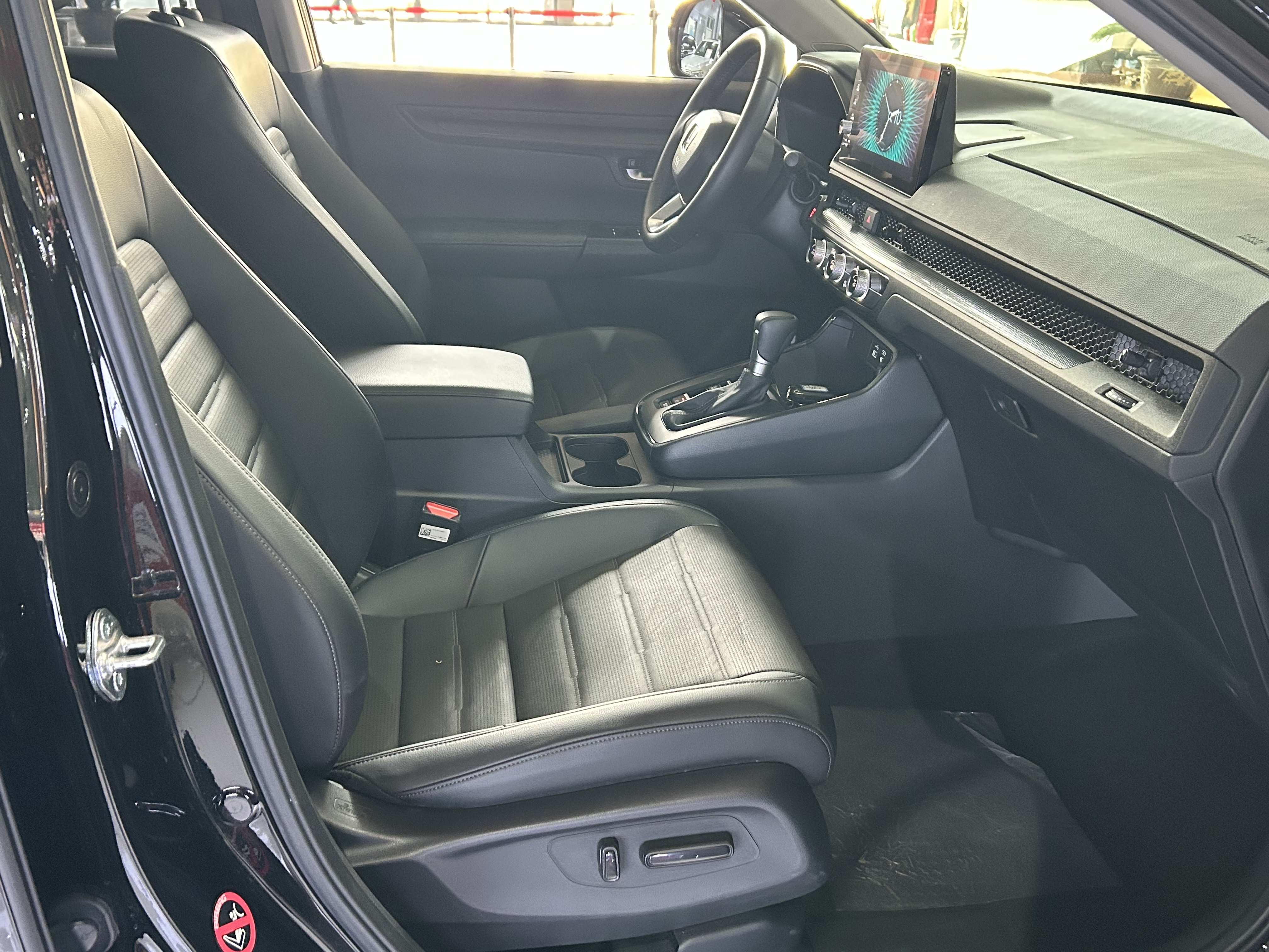 Honda CR-V 2024 car image #16