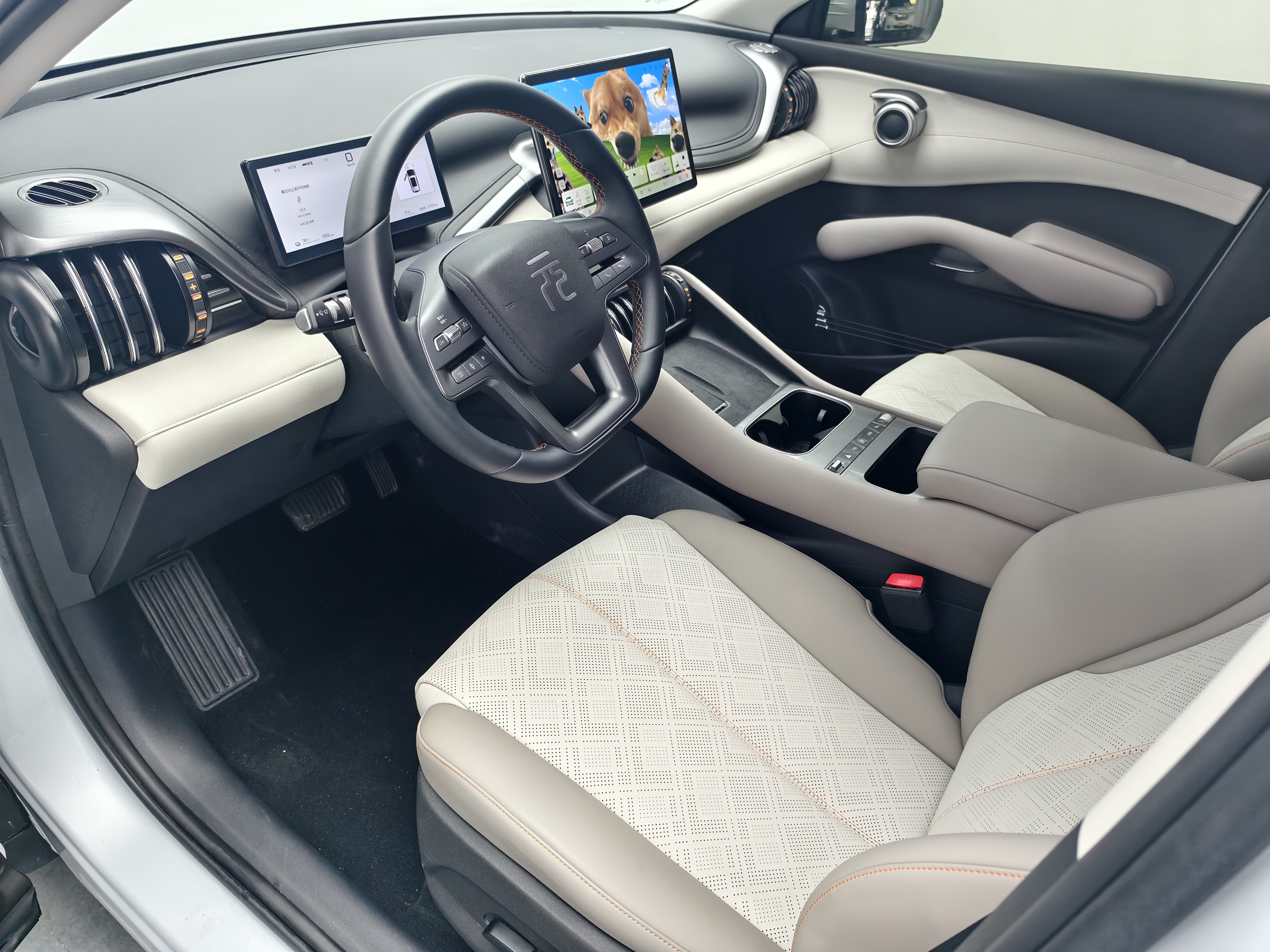 BYD Yuan Plus 2025 #16 BYD Yuan Plus 2025 car image #16