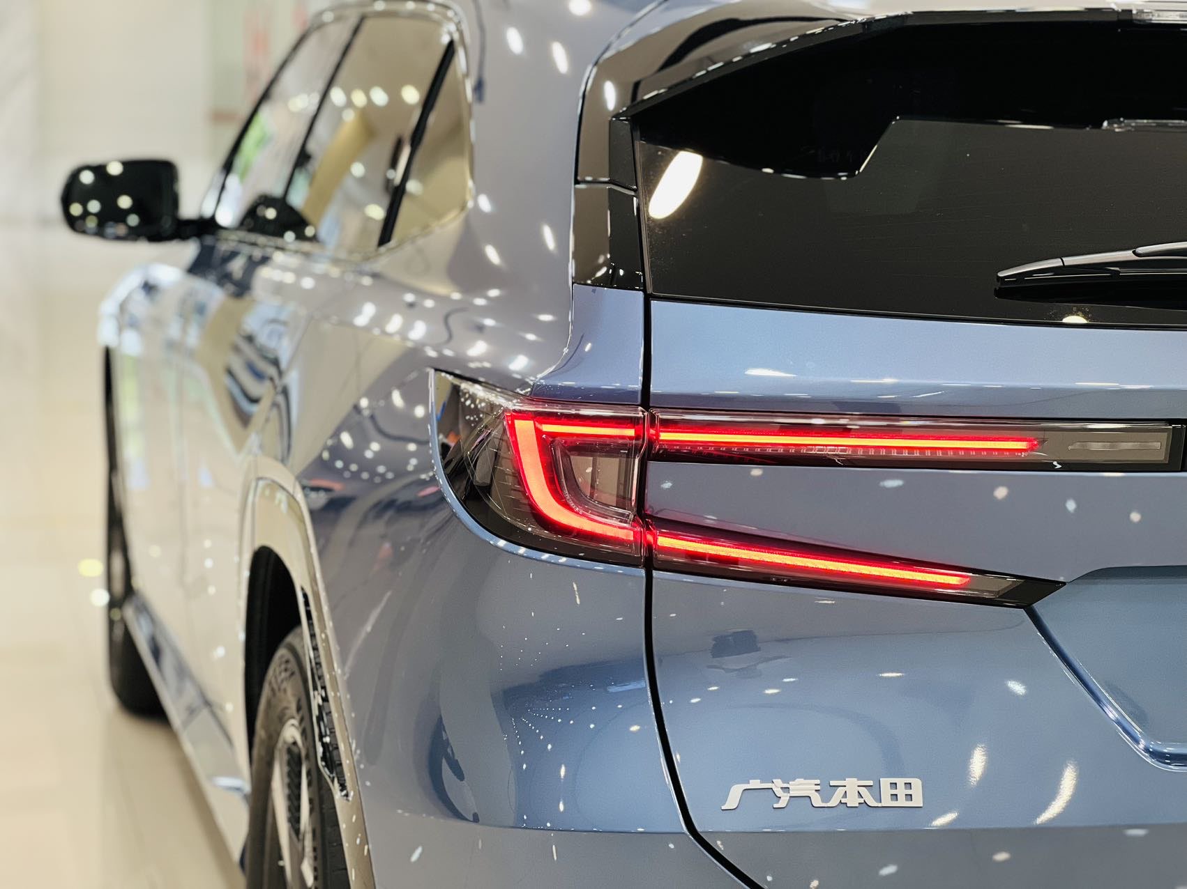 Honda P7 2025 car image #16