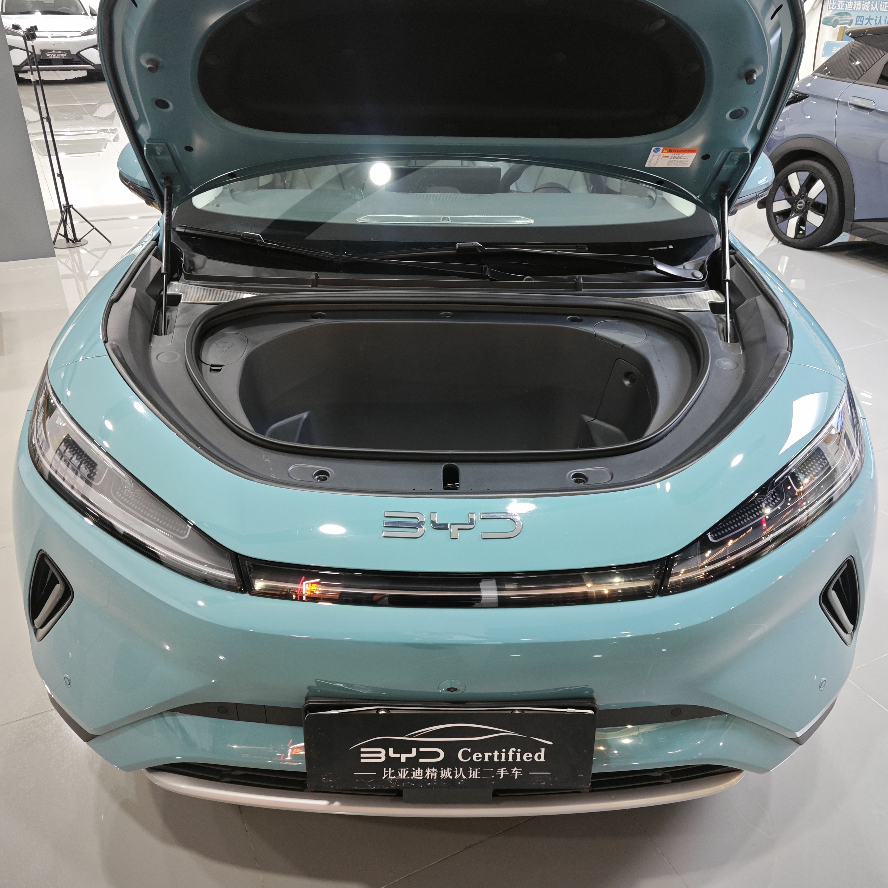 BYD Sea Lion 05 EV 2025 car image #16