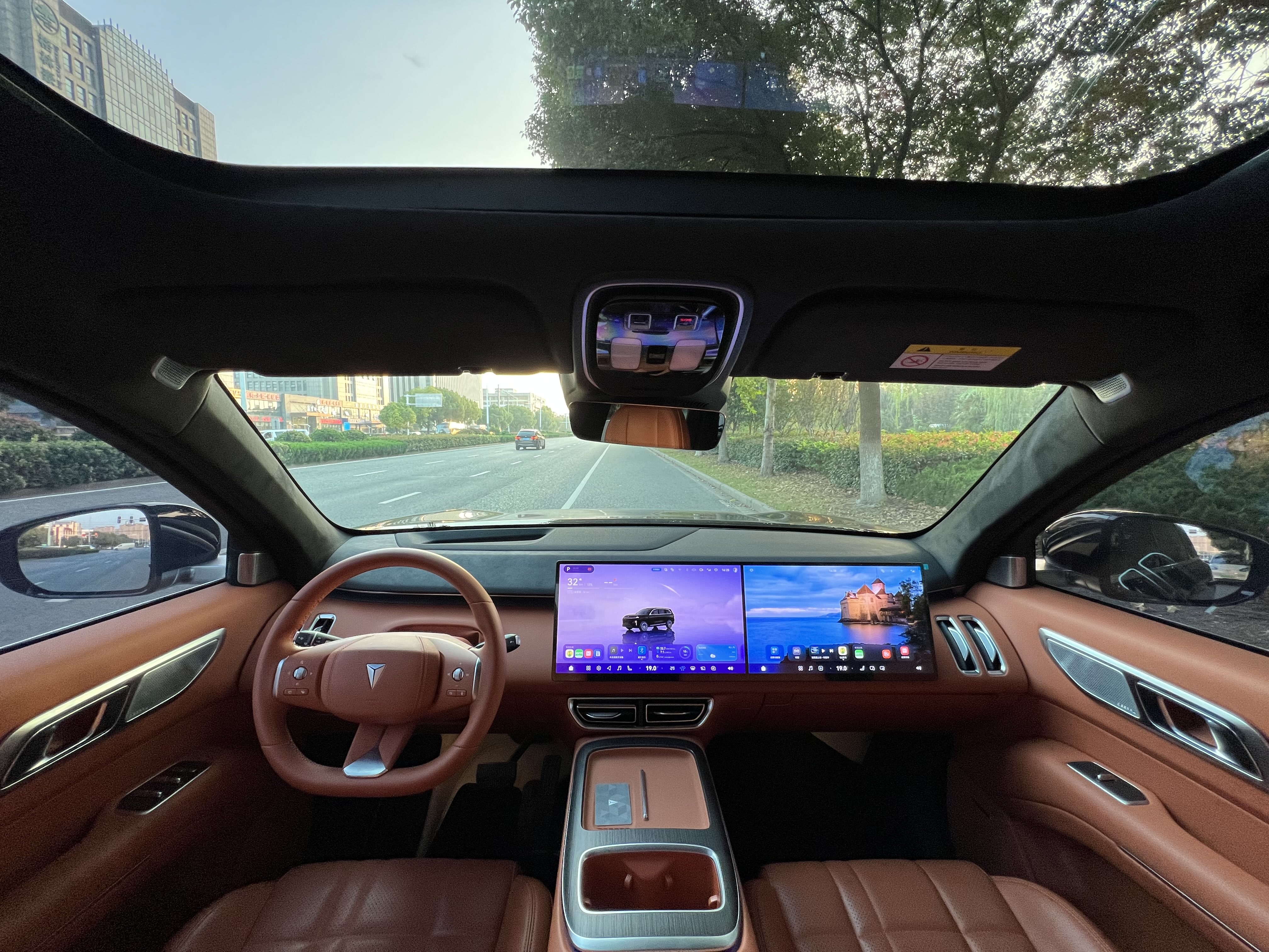 Deepal S09 2025 immagine di auto #16