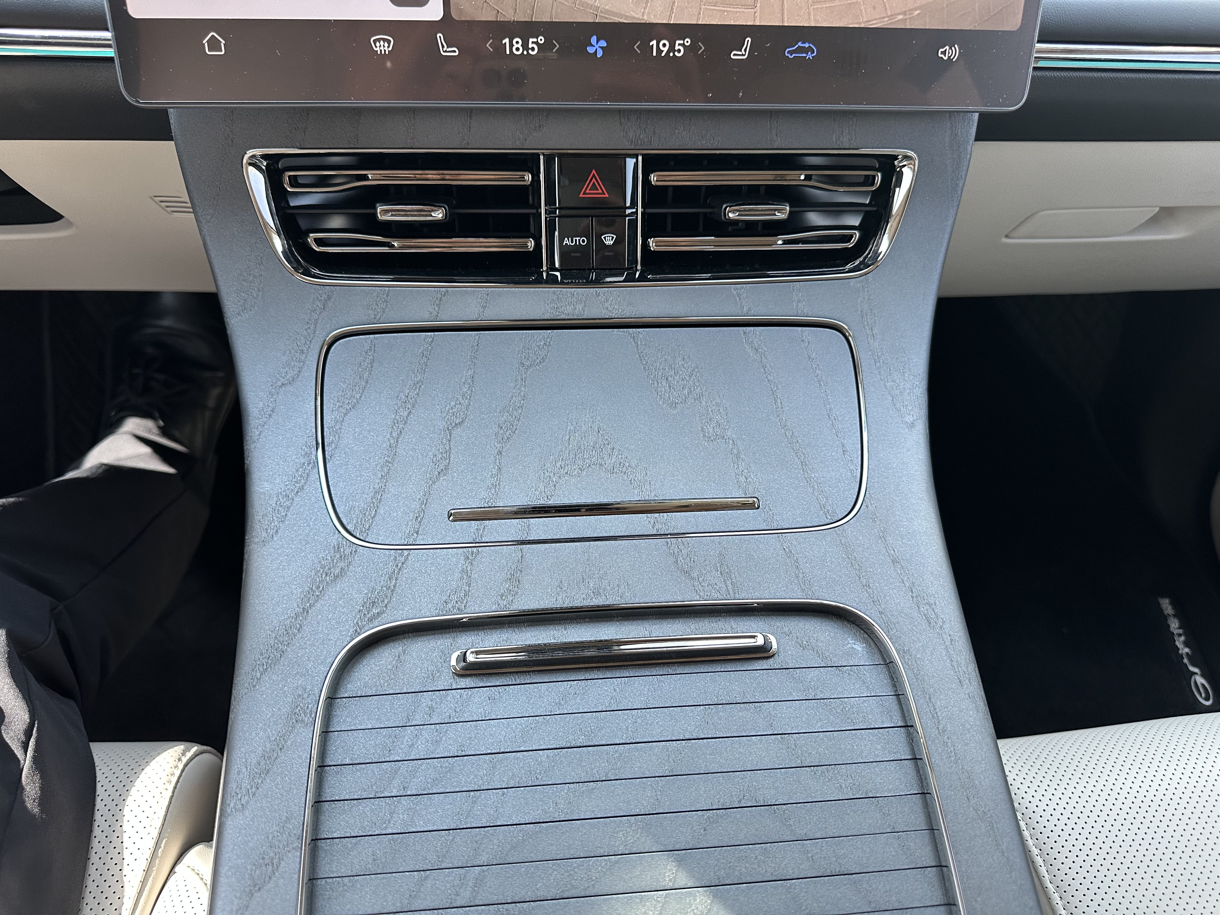 GAC Trumpchi Xiangwang M8 2025 car image #16