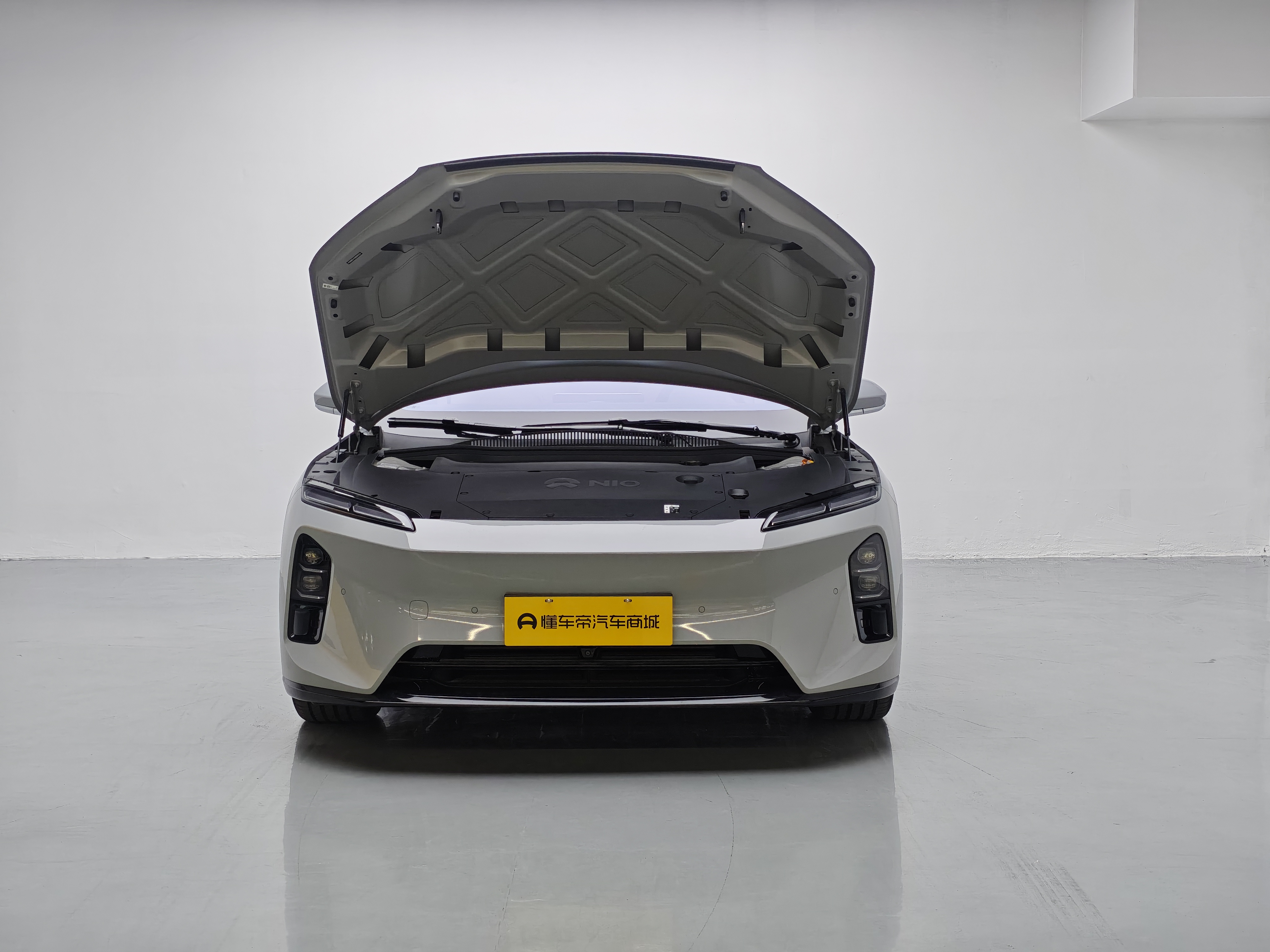 蔚来 蔚来ET5T 2026 汽车图片 #16