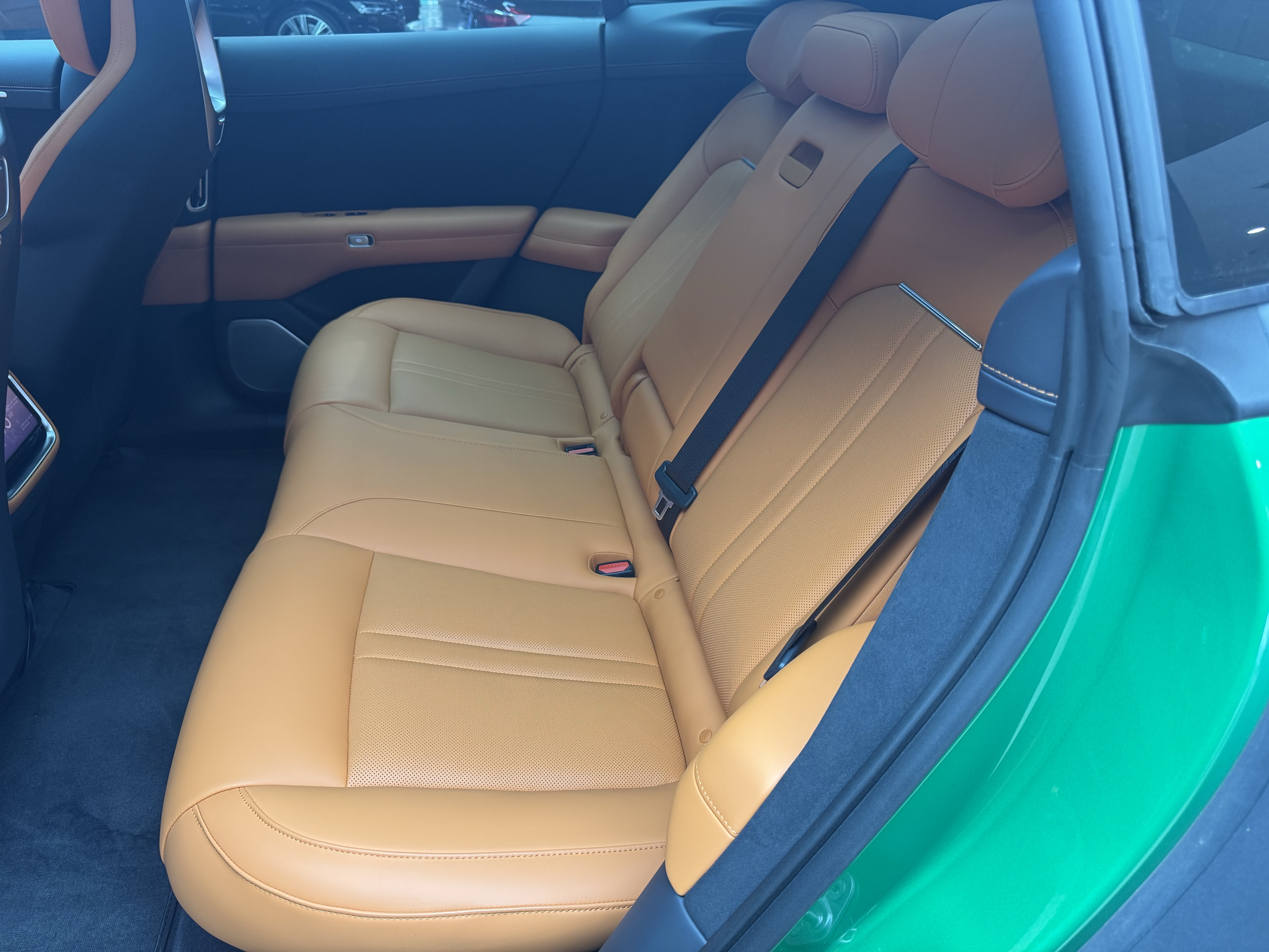 小米汽车 小米YU7 2025 汽车图片 #16